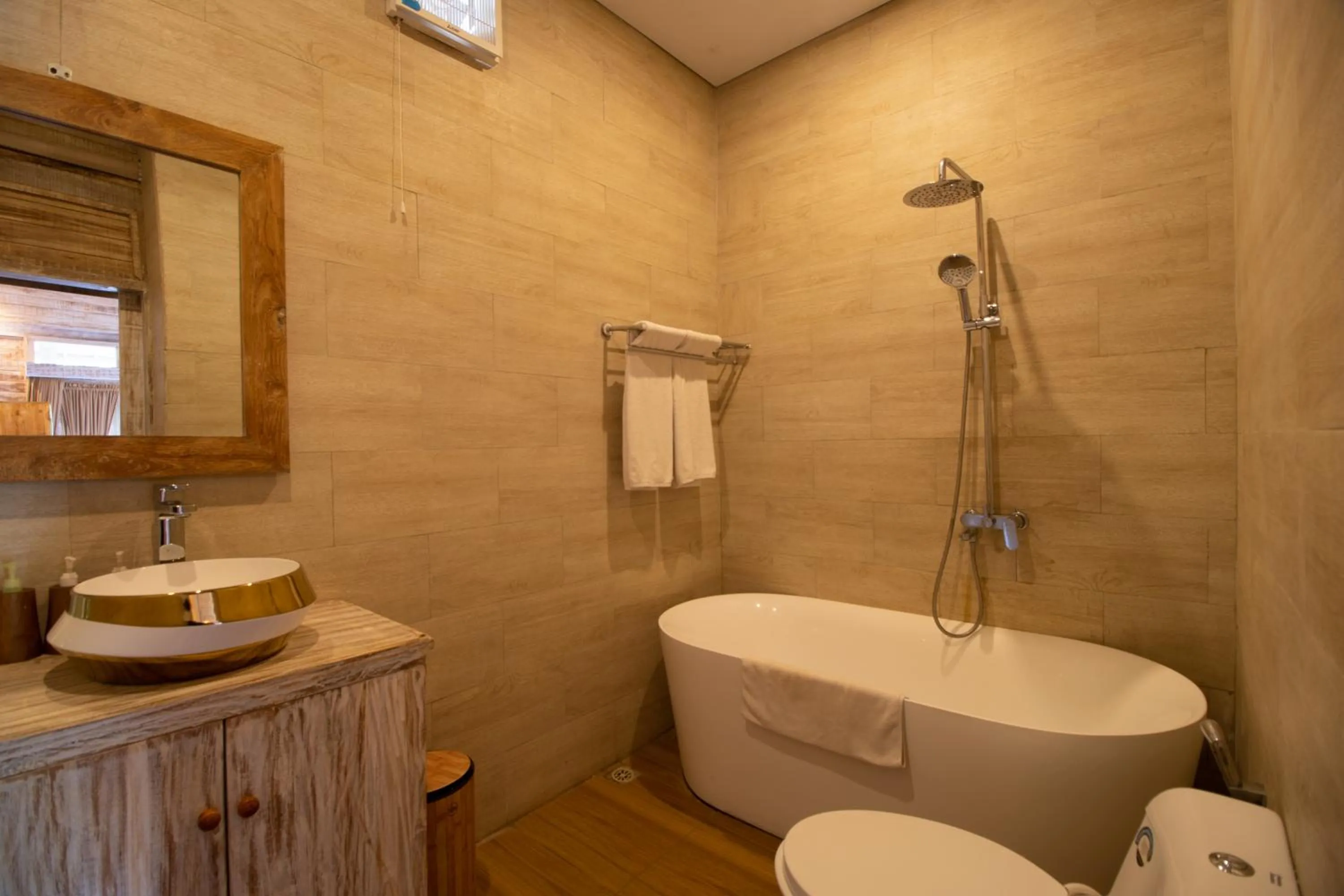 Bathroom in Wana Shanti Villa