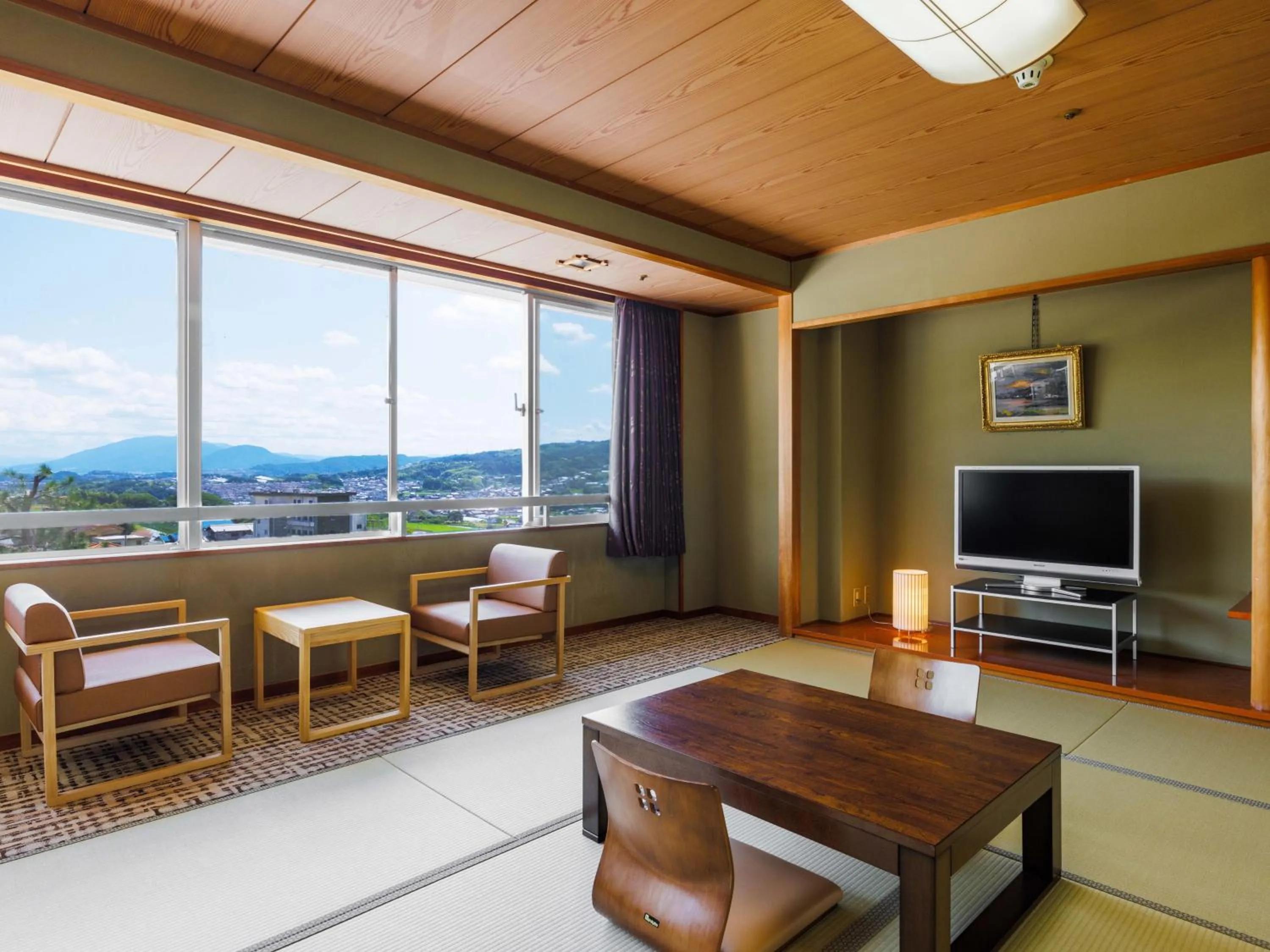 Photo of the whole room in KAMENOI HOTEL Yamato Heguri