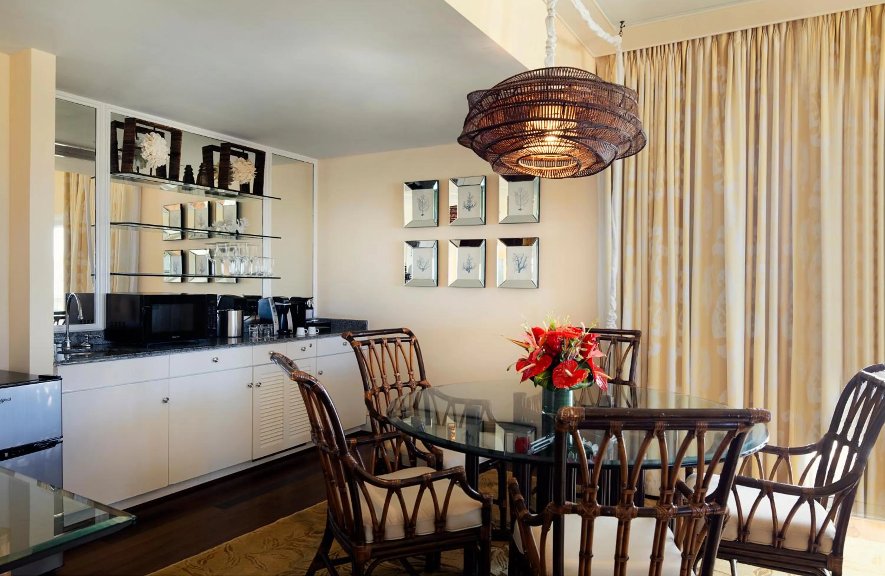 Kitchen or kitchenette in The Kahala Hotel and Resort