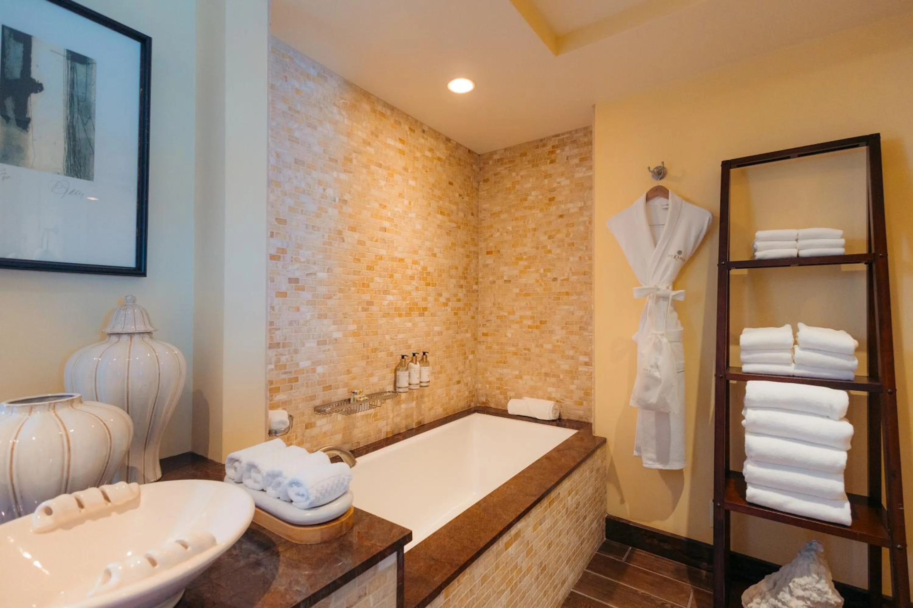Bathroom in The Kahala Hotel and Resort