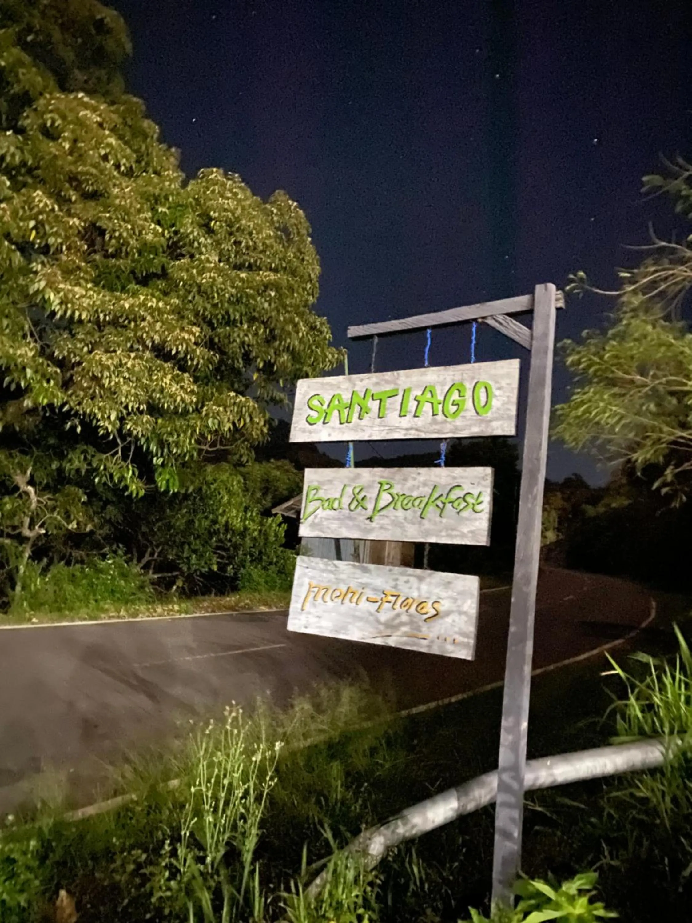 Santiago Bed and Breakfast at Desa Wisata Moni