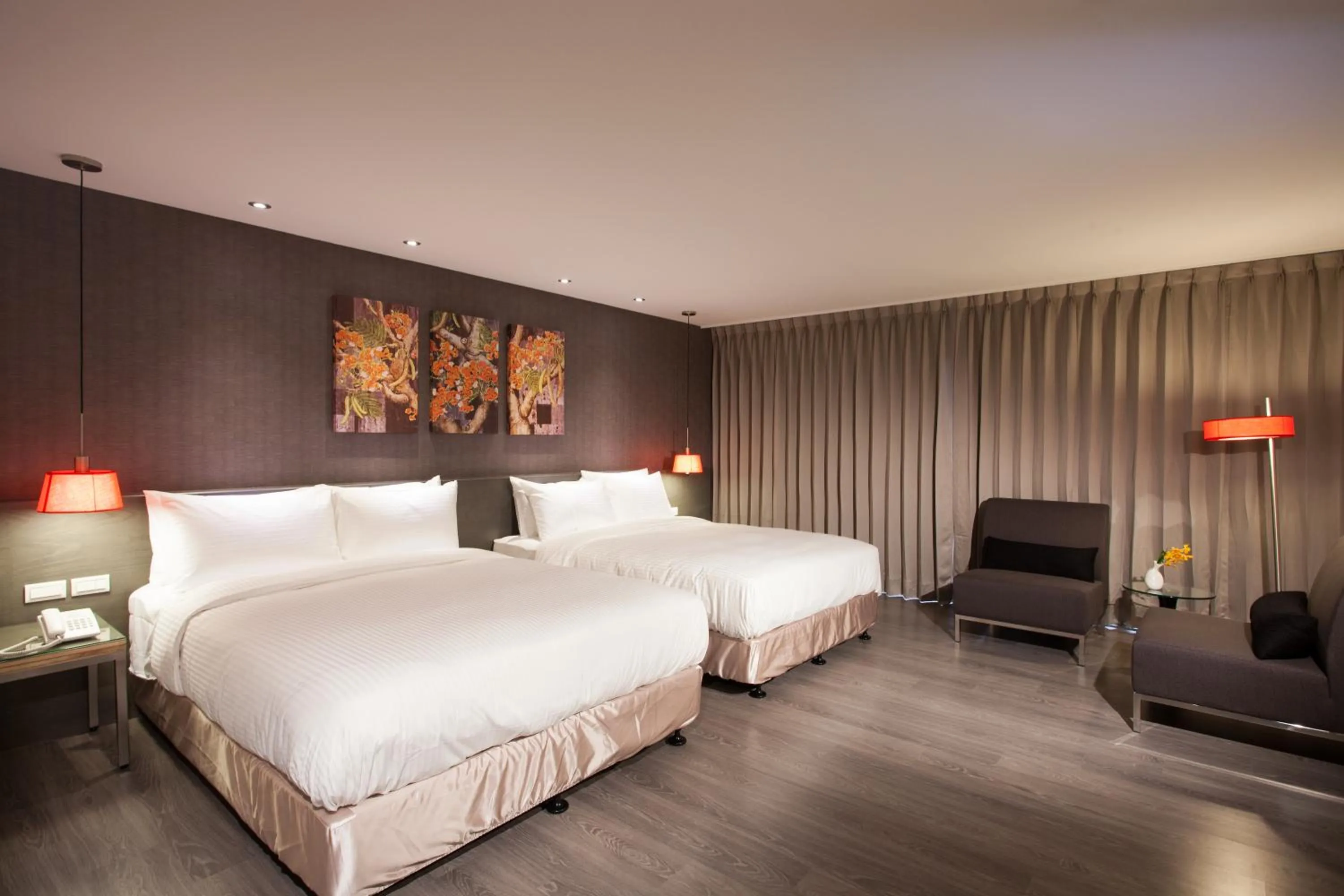 Photo of the whole room, Bed in Ramada Encore By Wyndham Hualien