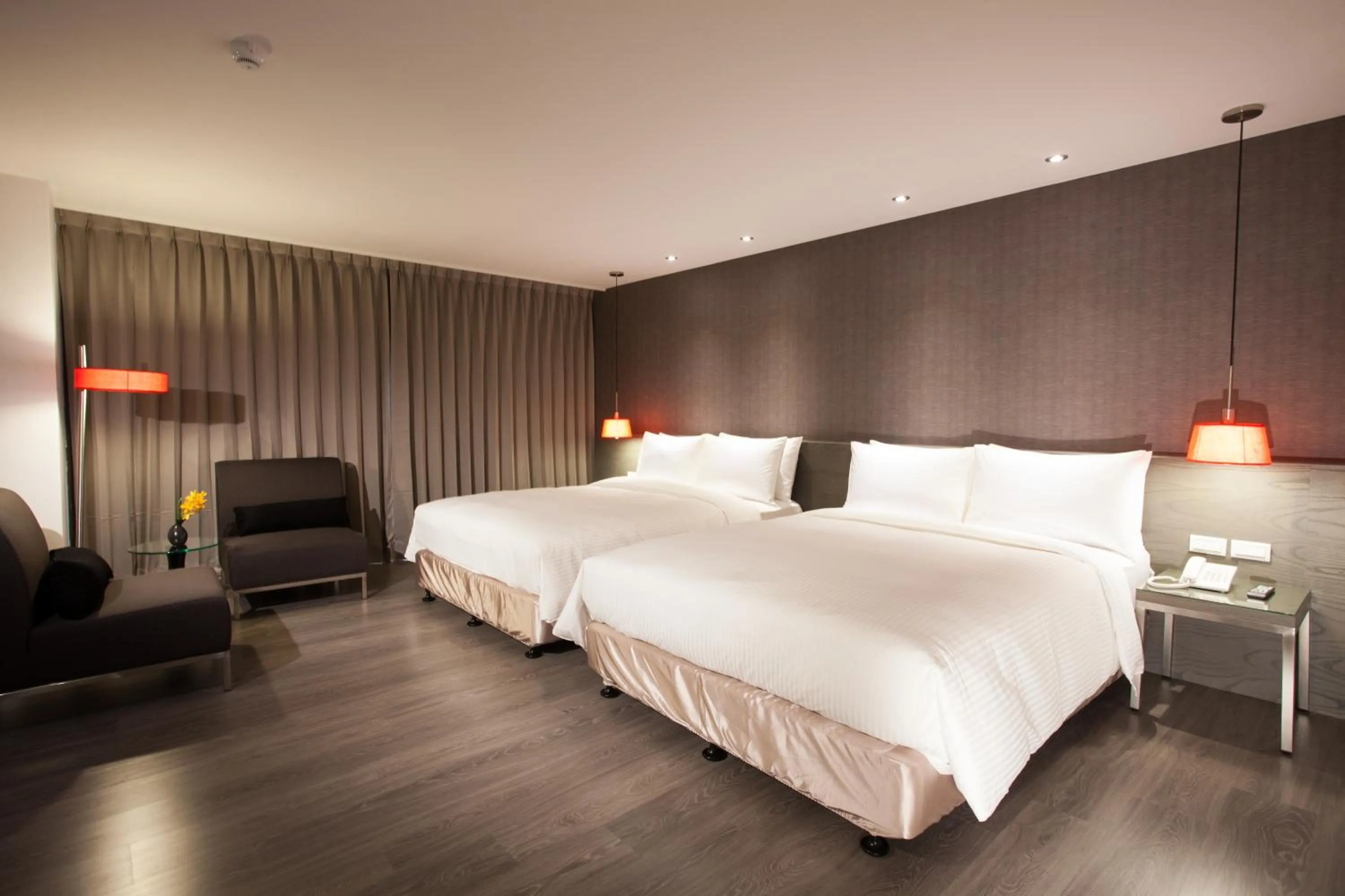 Photo of the whole room, Bed in Ramada Encore By Wyndham Hualien