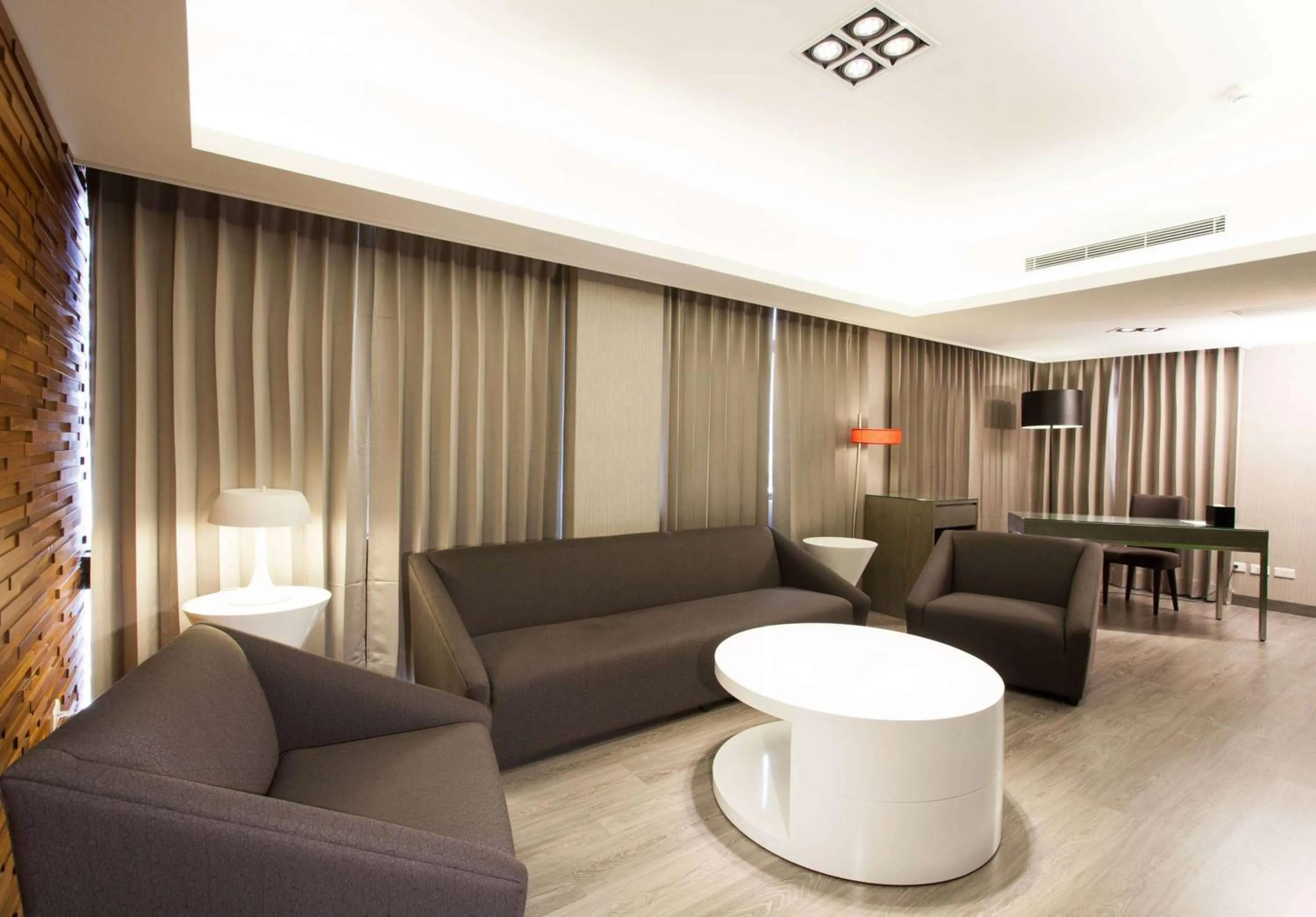 Photo of the whole room in Ramada Encore By Wyndham Hualien