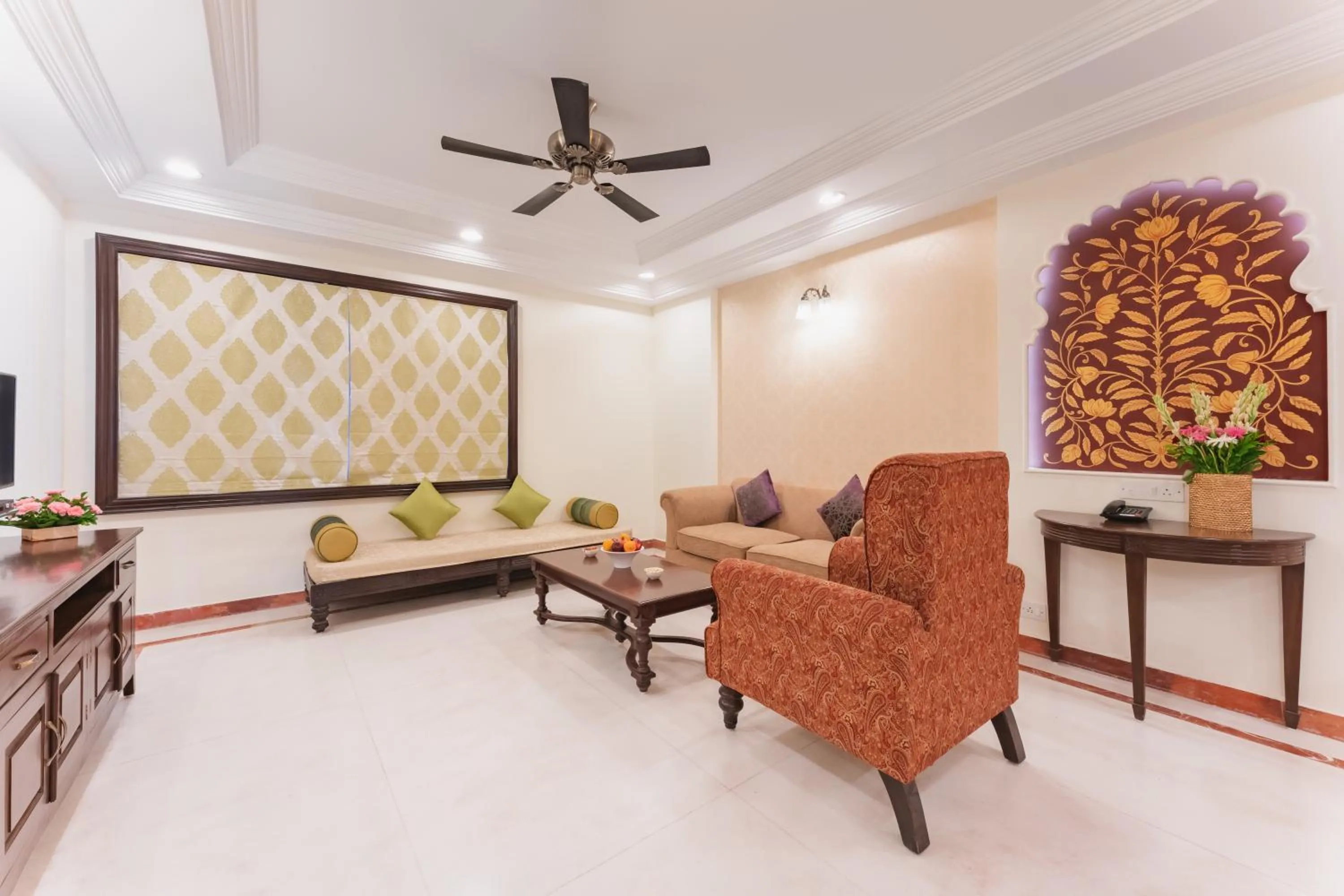 Living room in Shree Vallabh Vilas Lords Plaza Nathdwara - Pure Veg