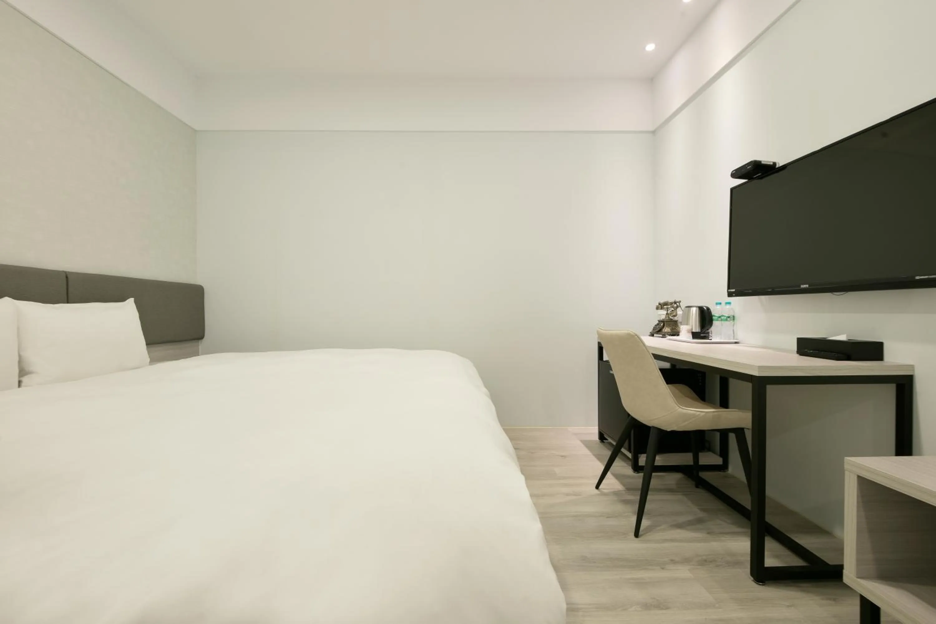 Bed in Fengjia JinRui Hotel