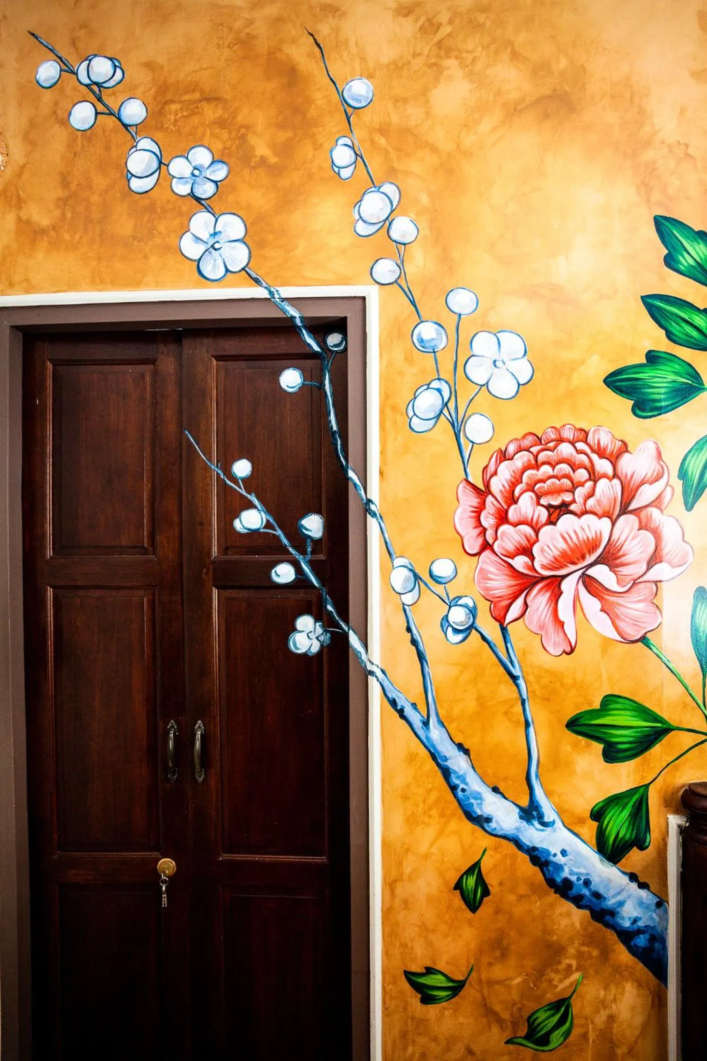 Decorative detail in Baan Suan Krung Kao