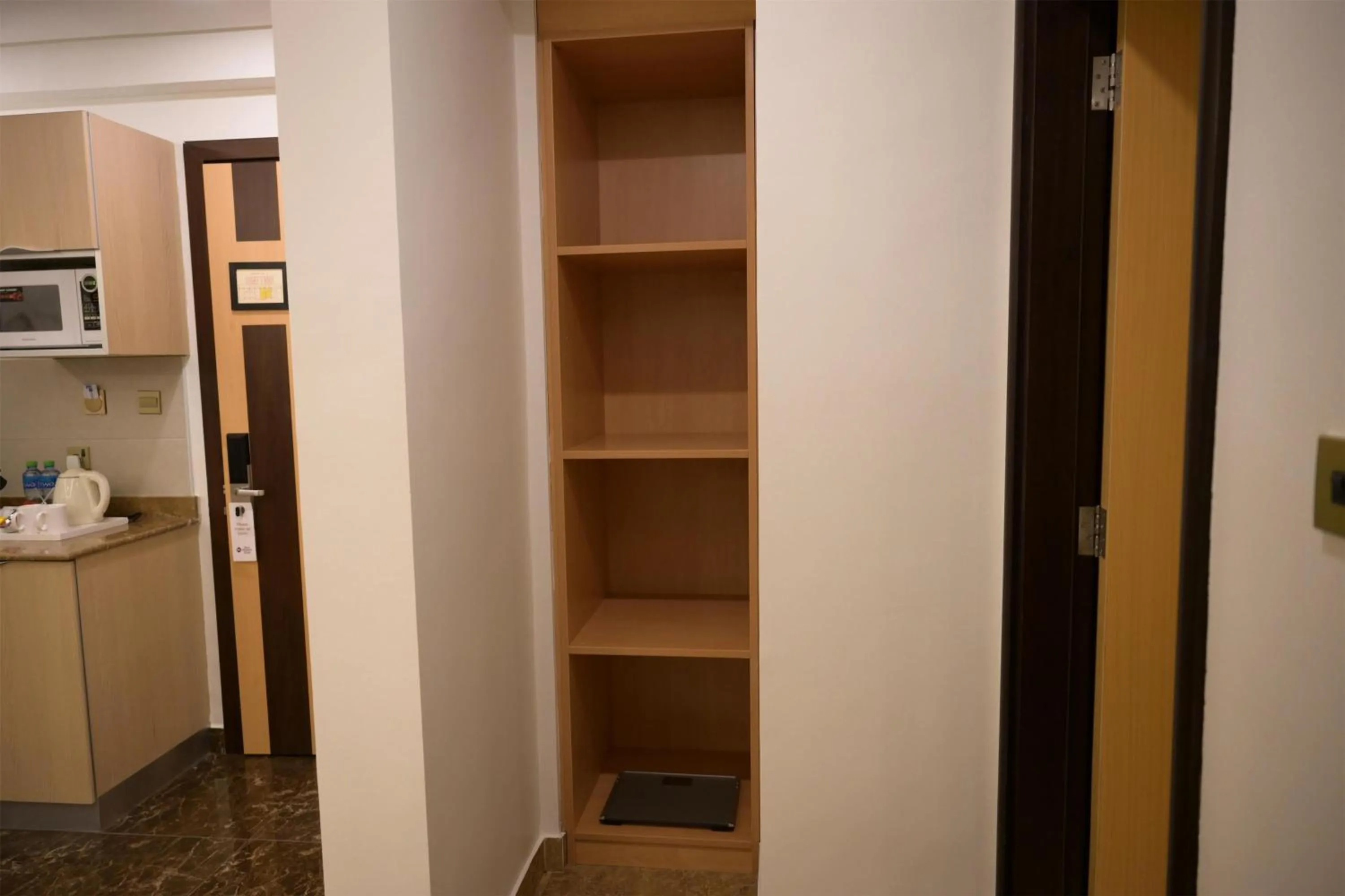 Kitchen or kitchenette in Best Western Plus Mahboula