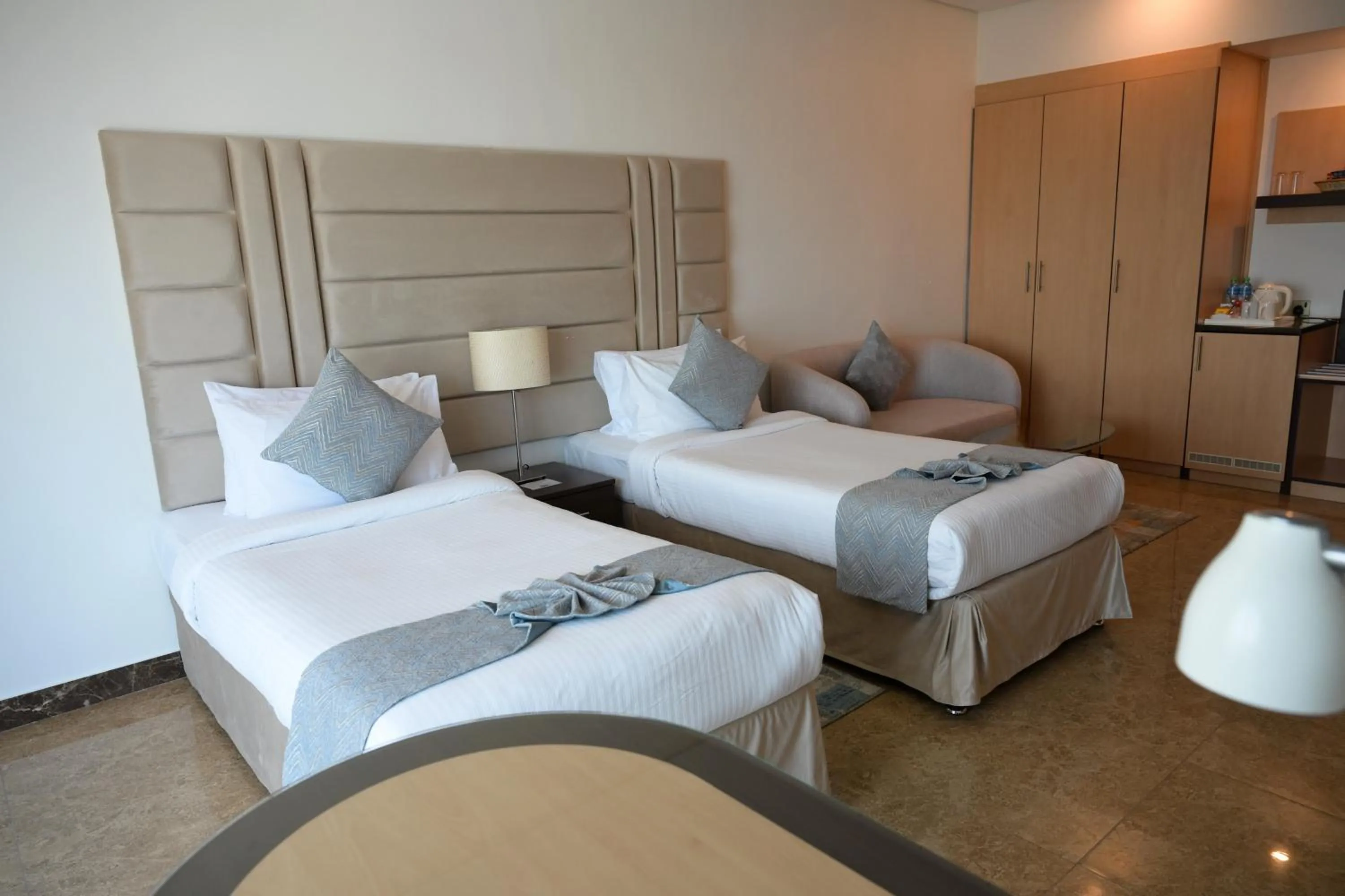 Bed in Best Western Plus Mahboula