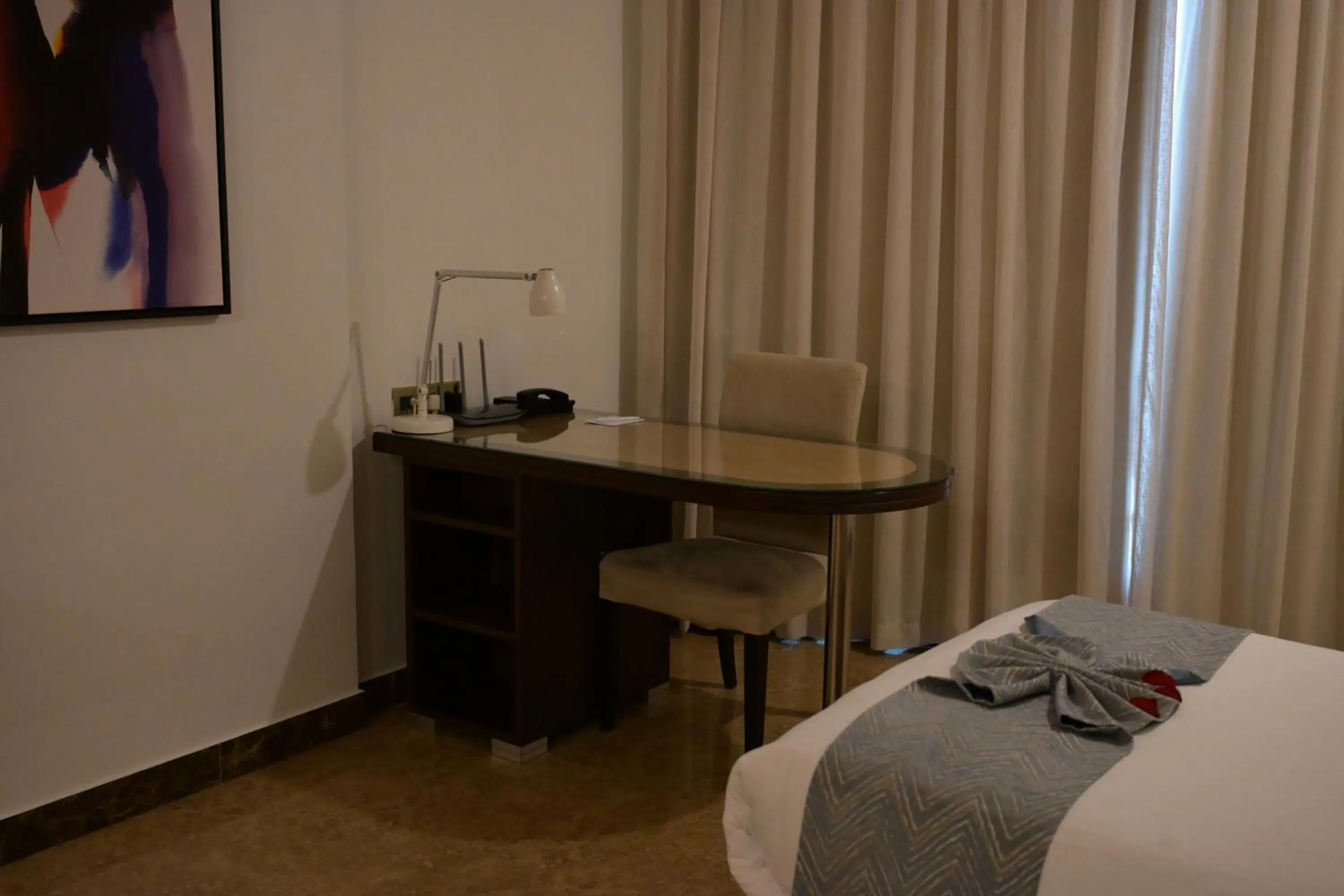 Bed in Best Western Plus Mahboula