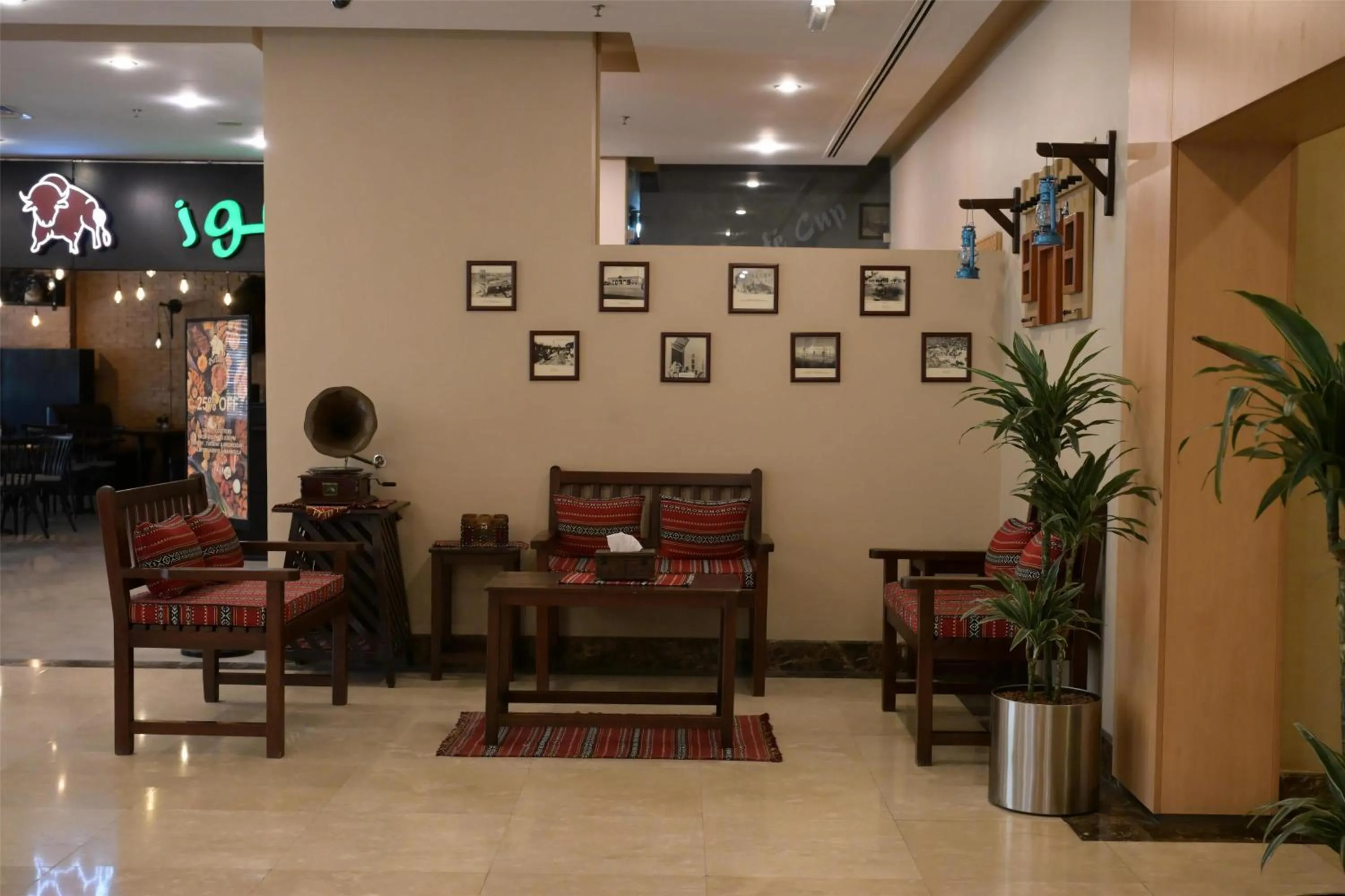 Lobby or reception in Best Western Plus Mahboula