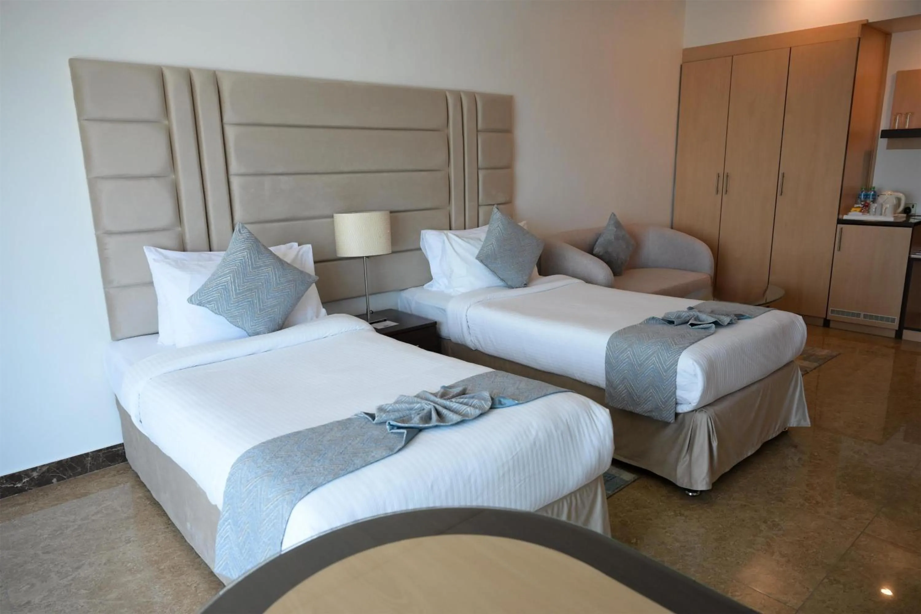 Bedroom, Bed in Best Western Plus Mahboula