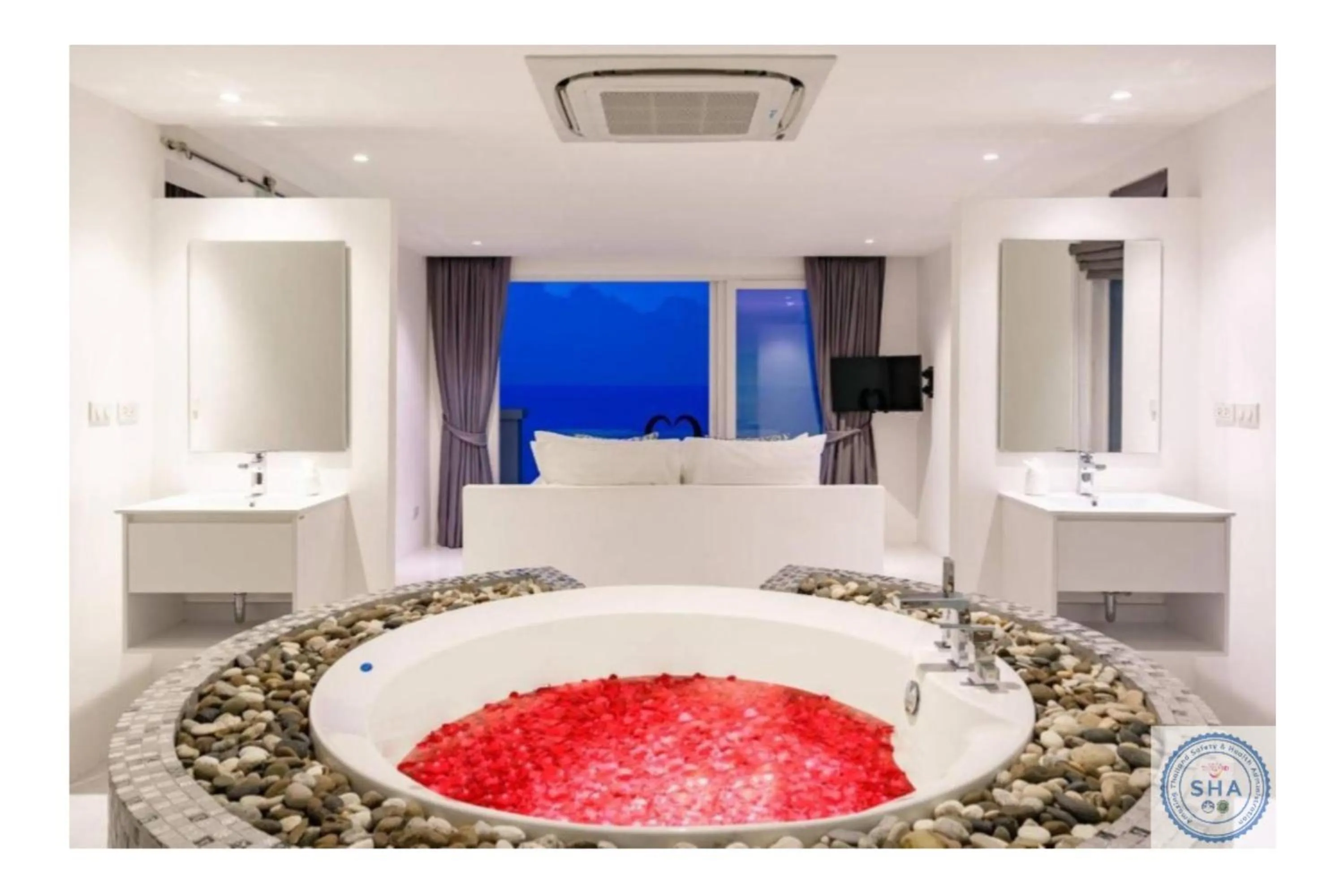 Public Bath in Panorama Samui Residences