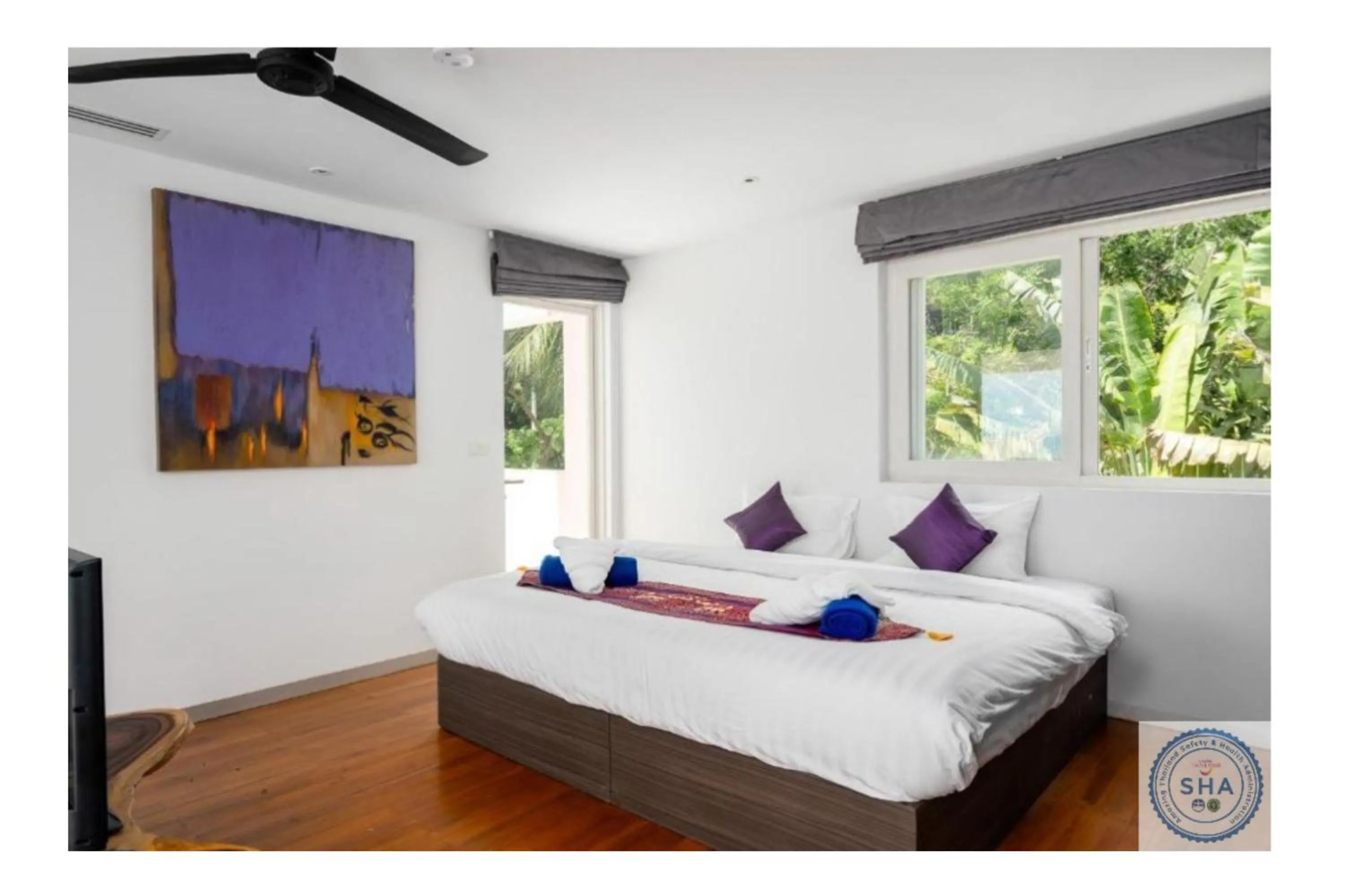 Bed in Panorama Samui Residences