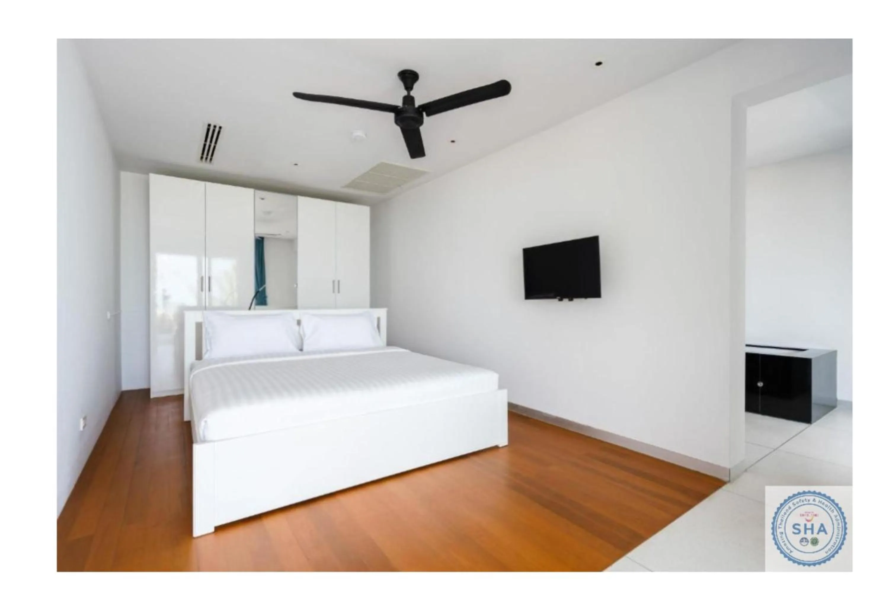 Bed in Panorama Samui Residences