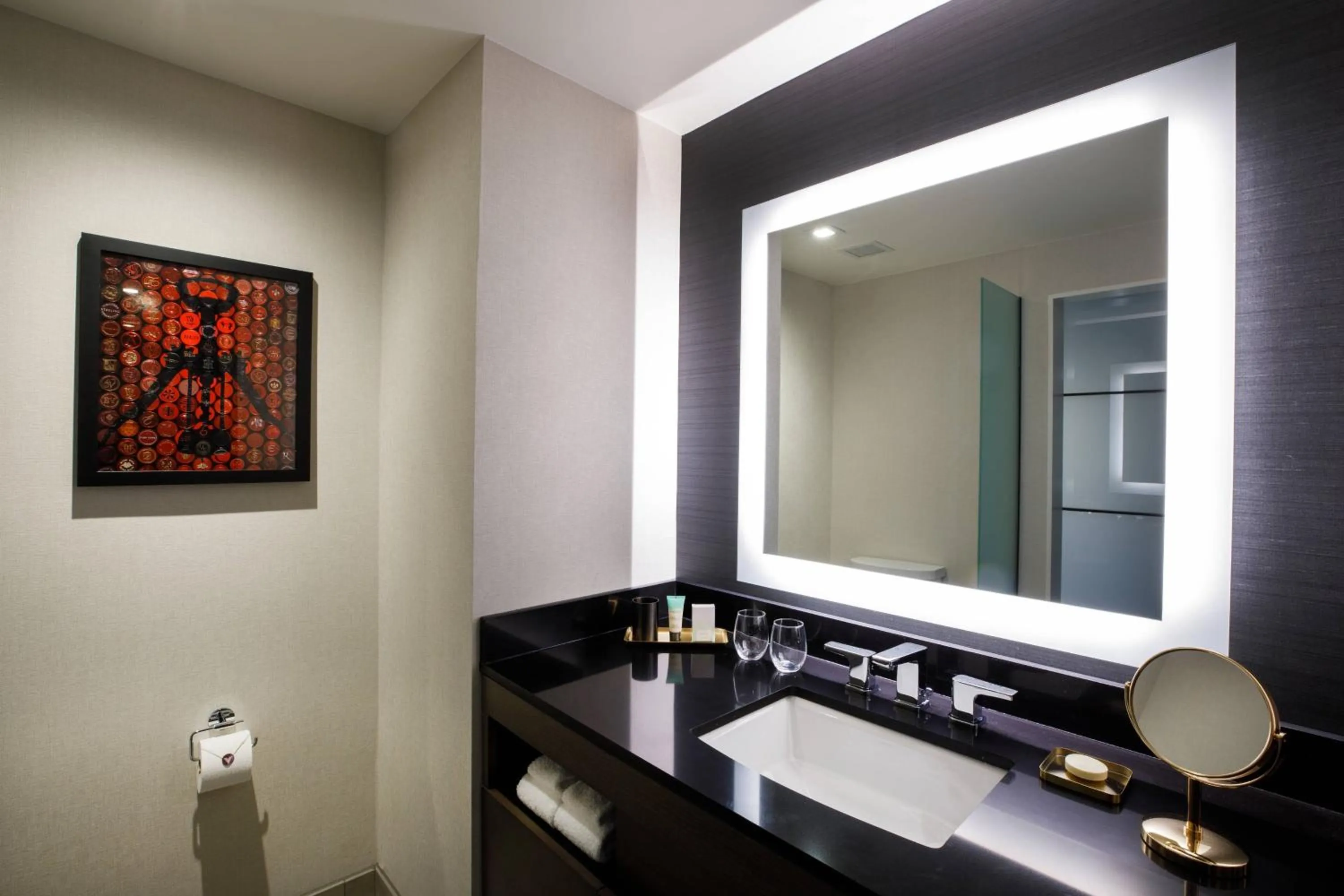 Bathroom in Hotel Vin, Grapevine, Autograph Collection