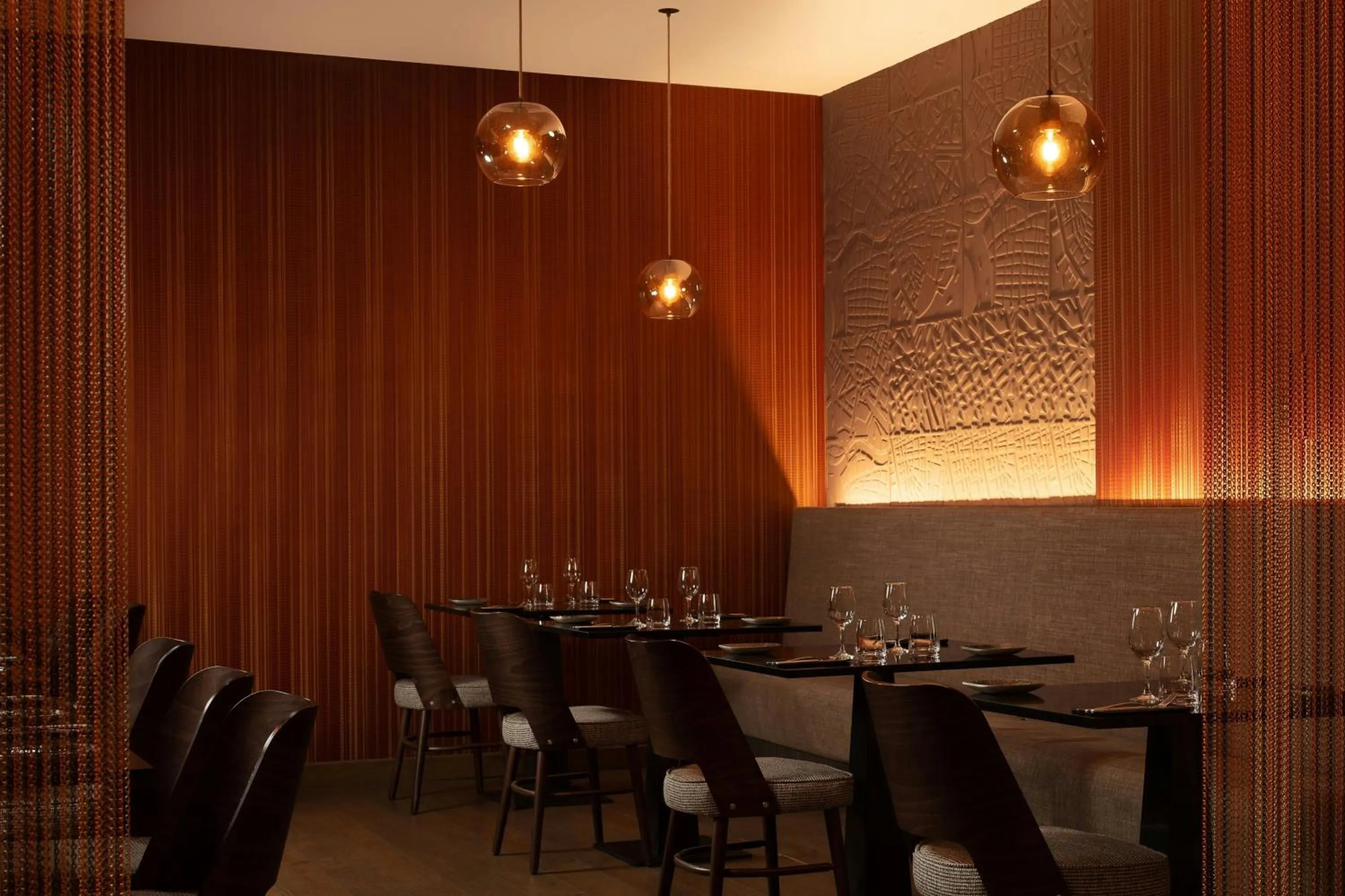 Restaurant/places to eat in Courtyard by Marriott Paris Porte de Versailles