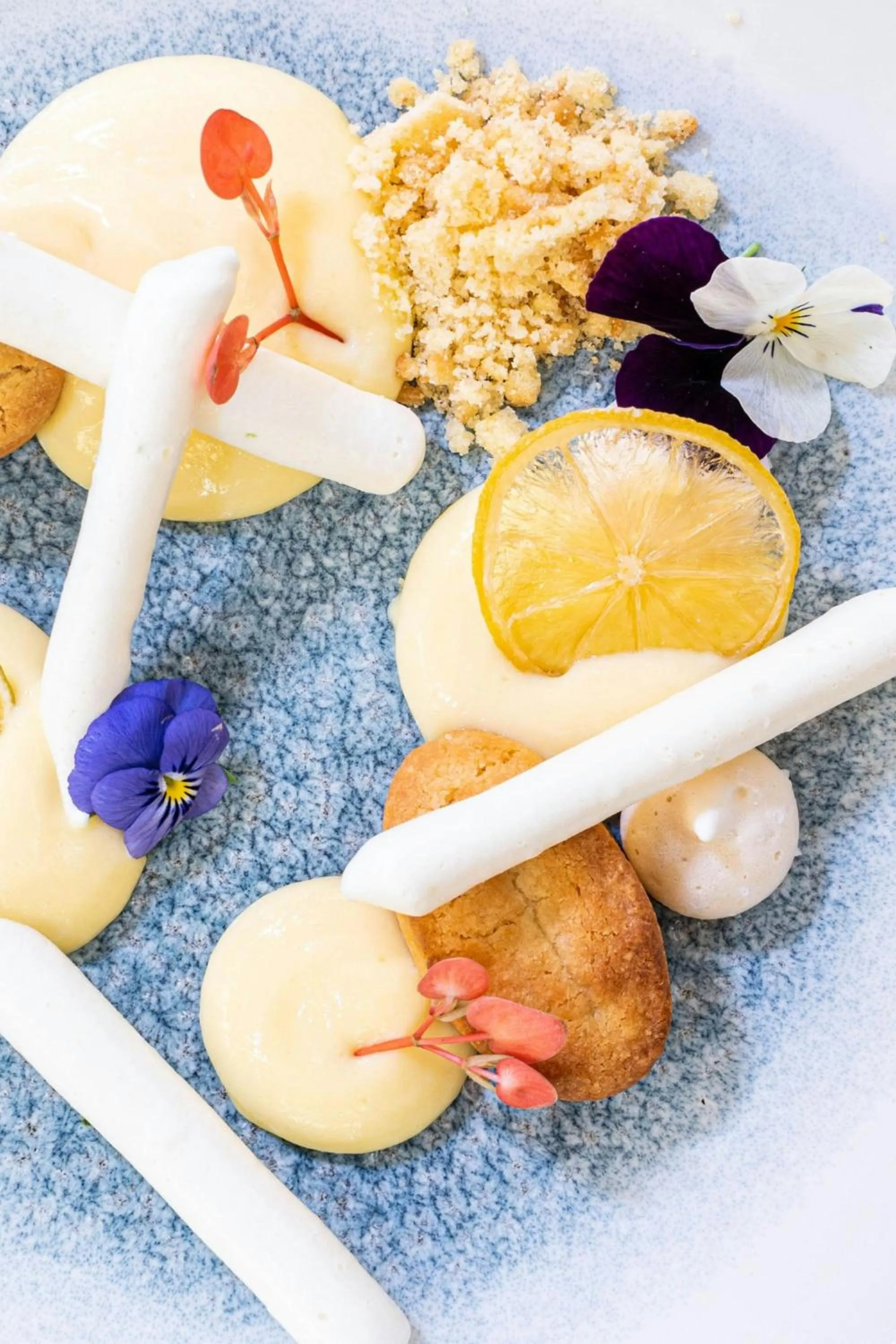 Restaurant/places to eat in Courtyard by Marriott Paris Porte de Versailles