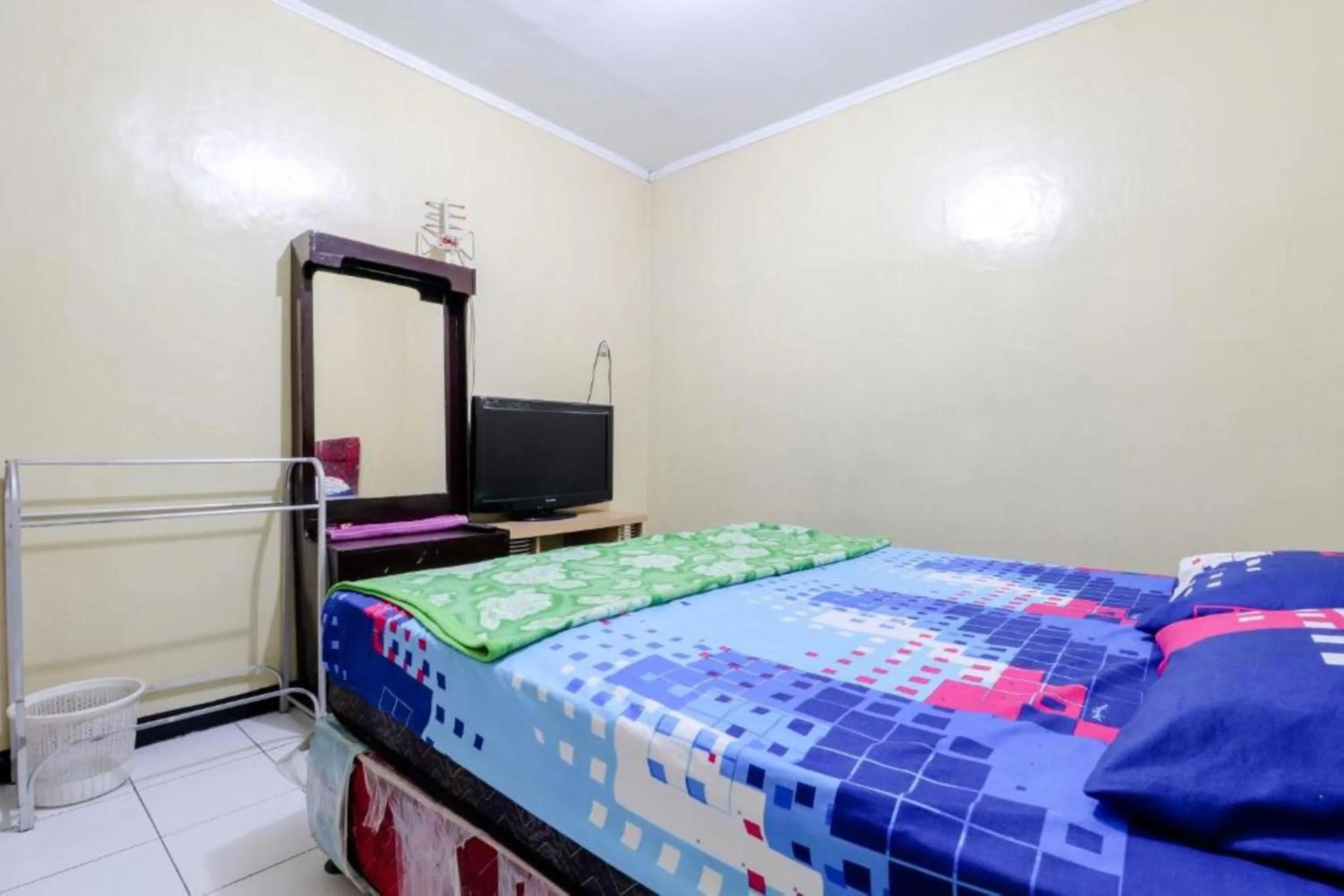 Bedroom, Bed in Cempaka Hotel