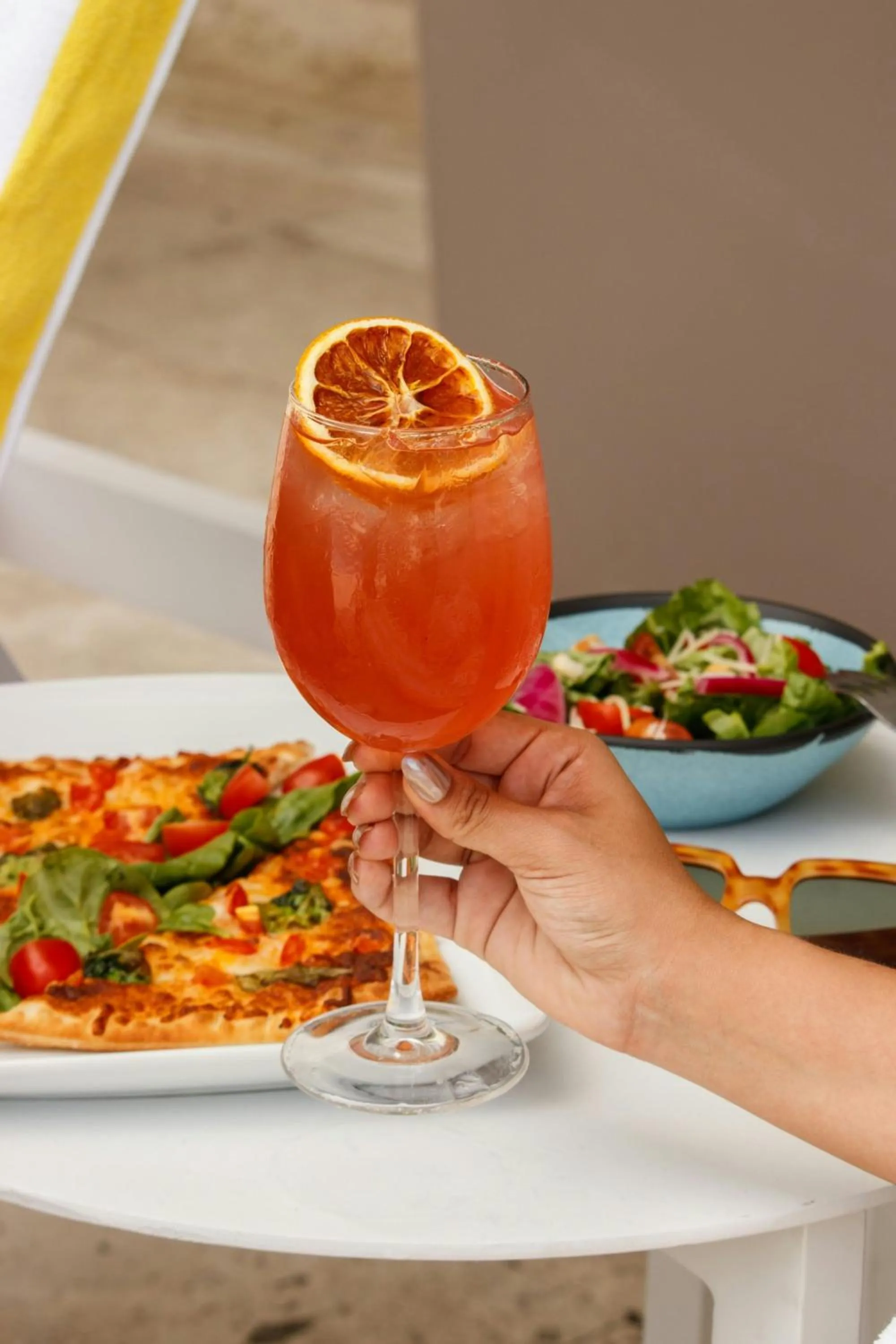 Restaurant/places to eat in Aloft San Juan