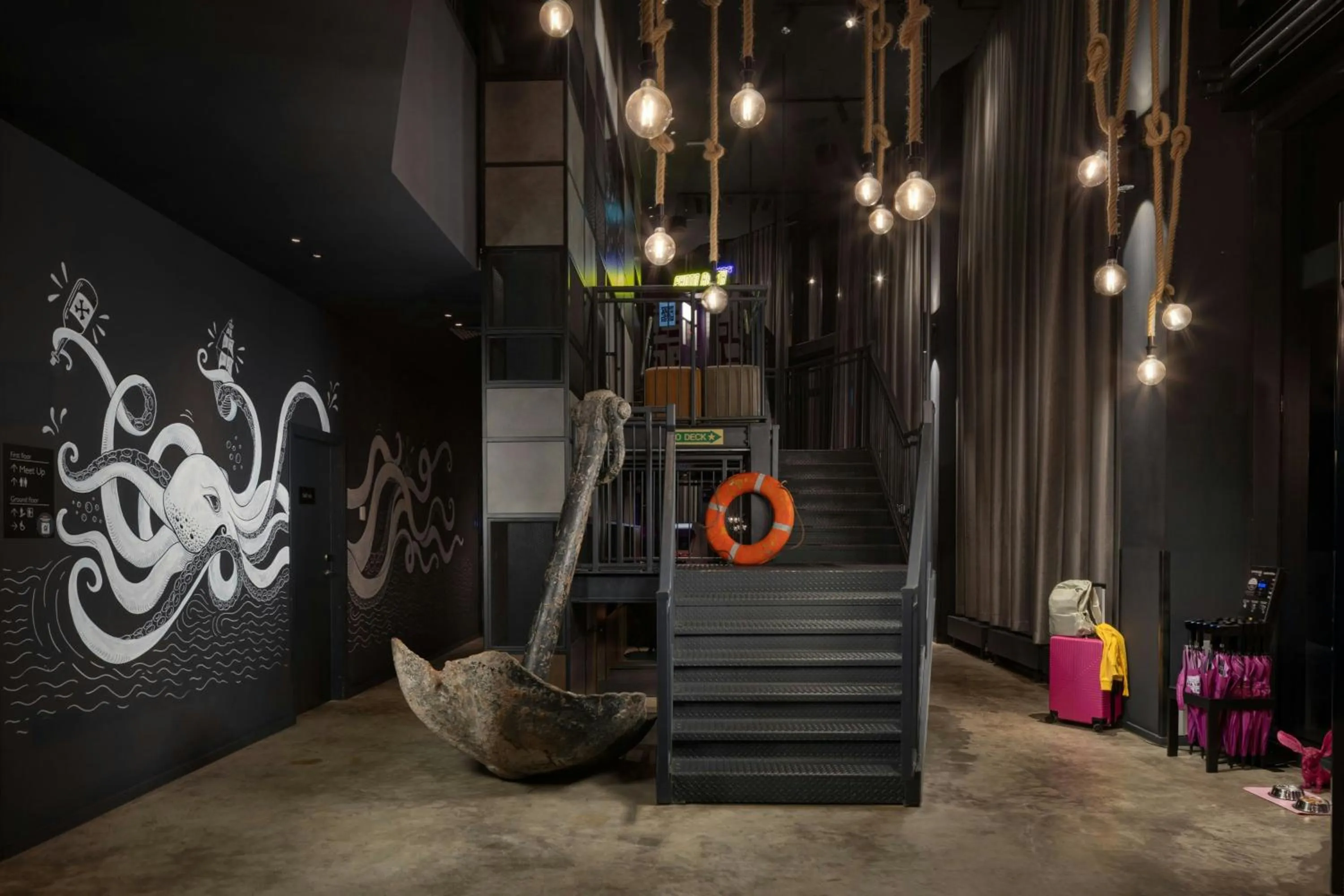 Lobby or reception in Moxy Southampton