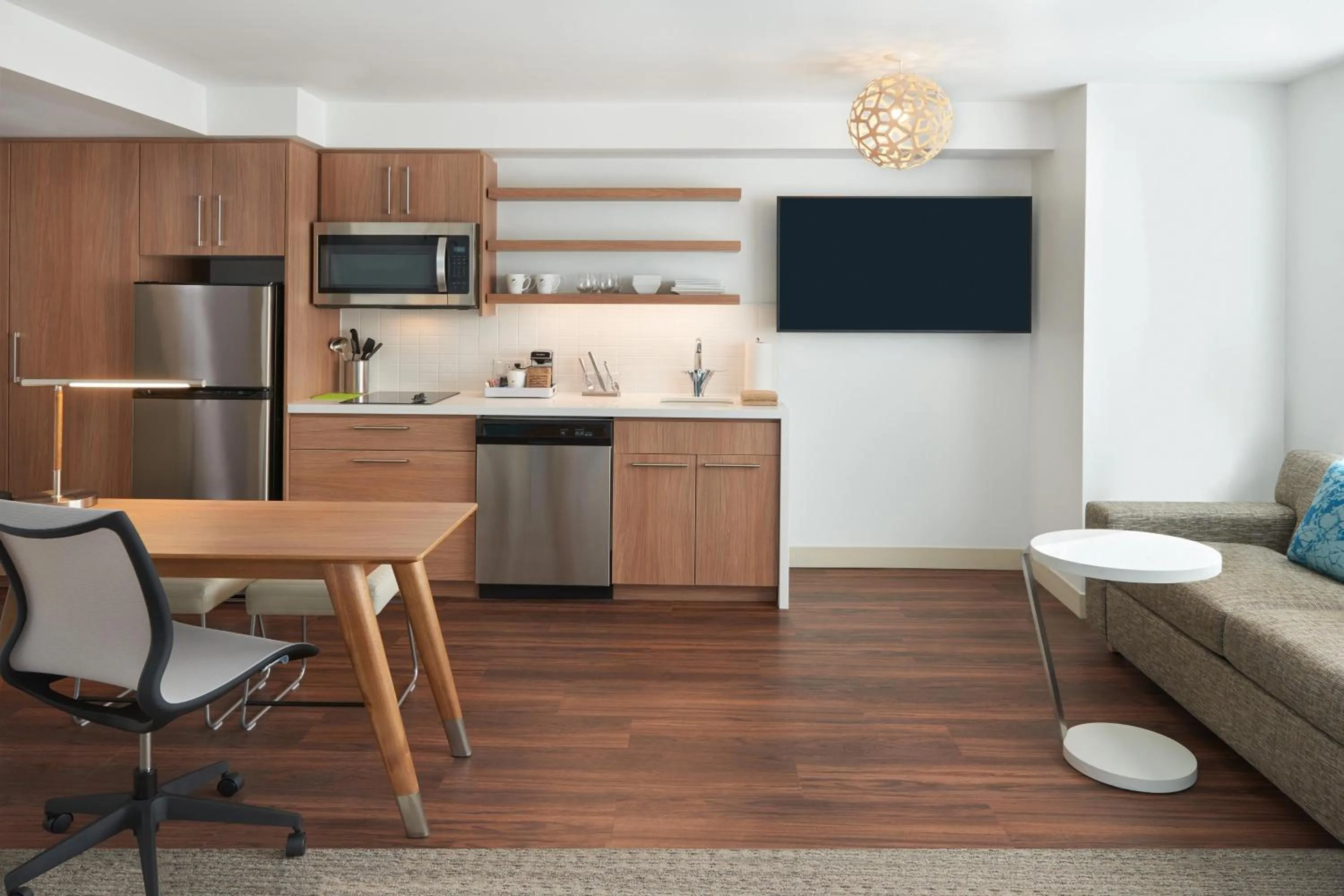 Photo of the whole room in Element Toronto Airport