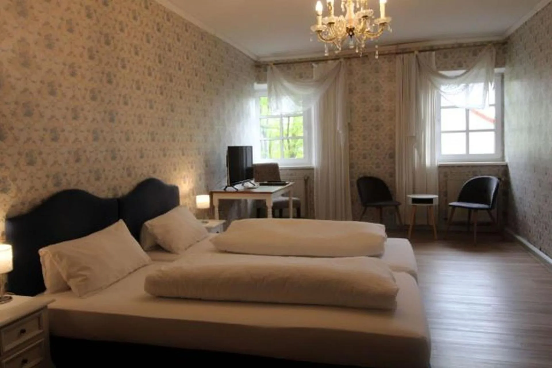 Photo of the whole room, Bed in Hotel-Gasthof Opel Bed & Breakfast