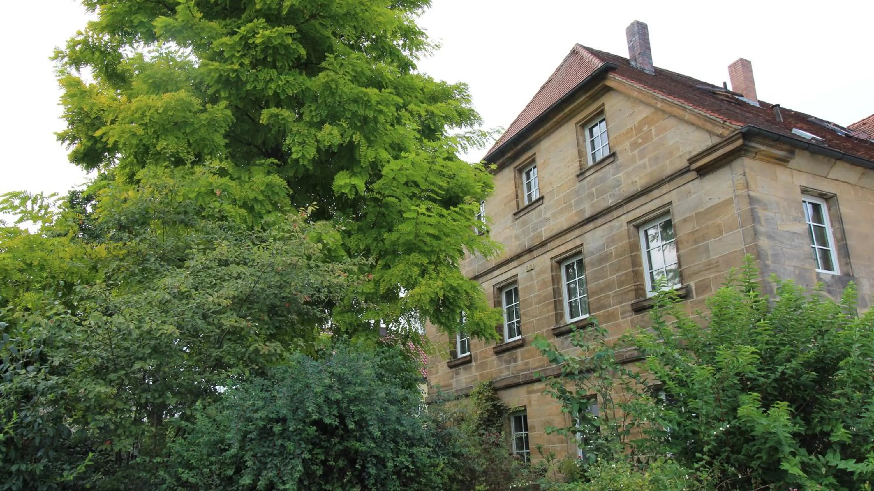 Garden in Hotel-Gasthof Opel Bed & Breakfast