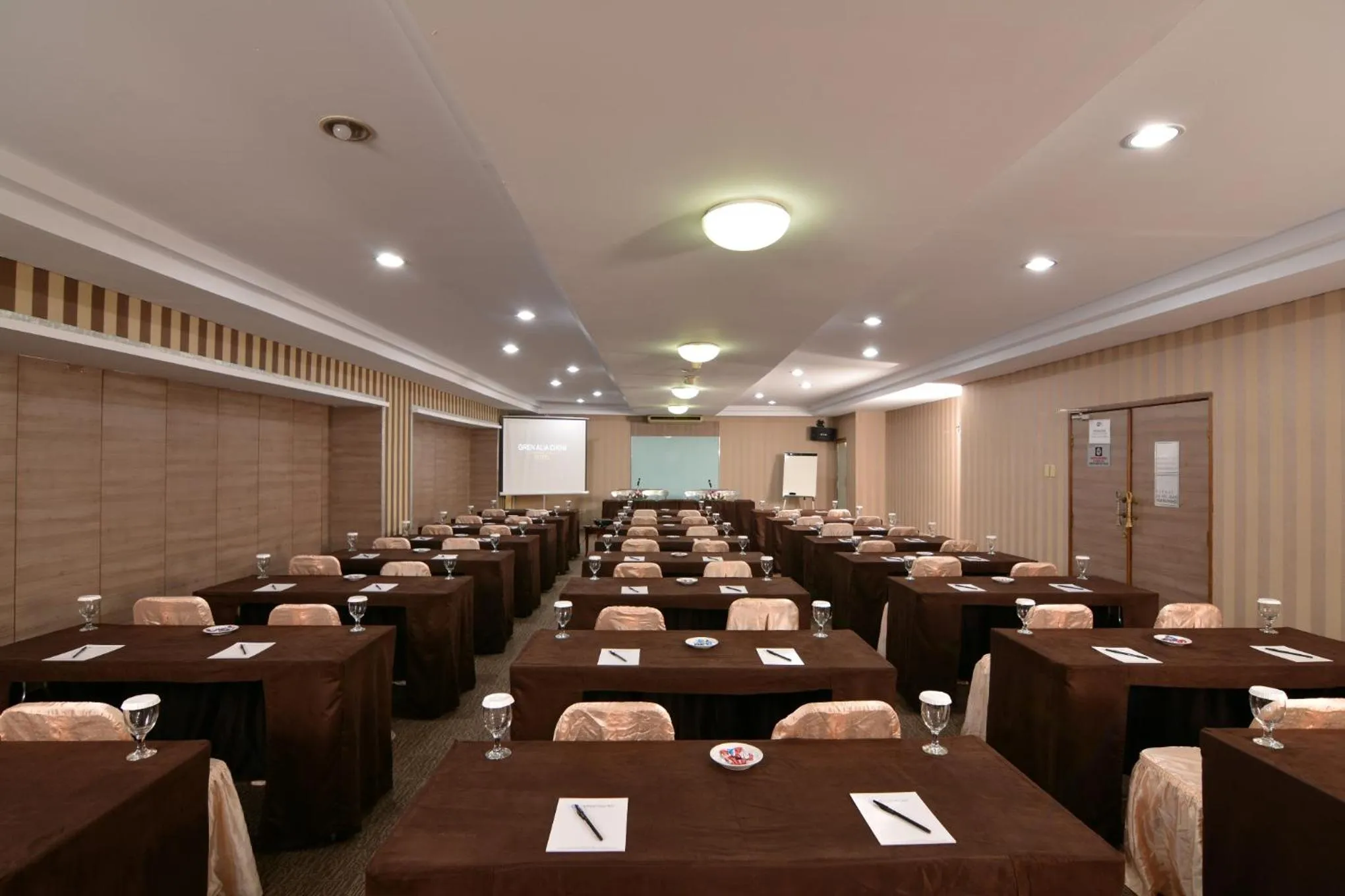 Meeting/conference room in Hotel Gren Alia Cikini