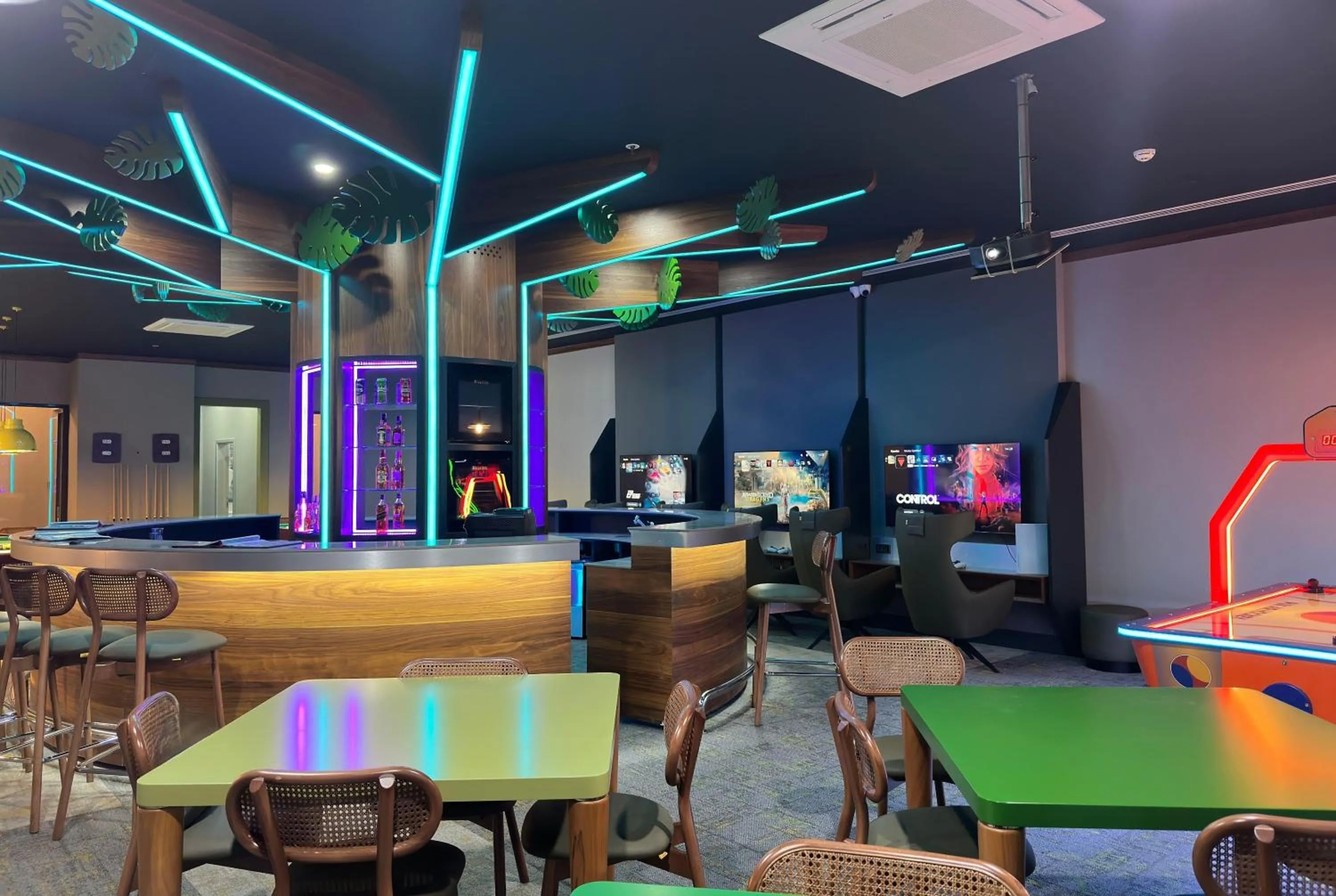 Game Room in Tryp by Wyndham Istanbul Topkapi