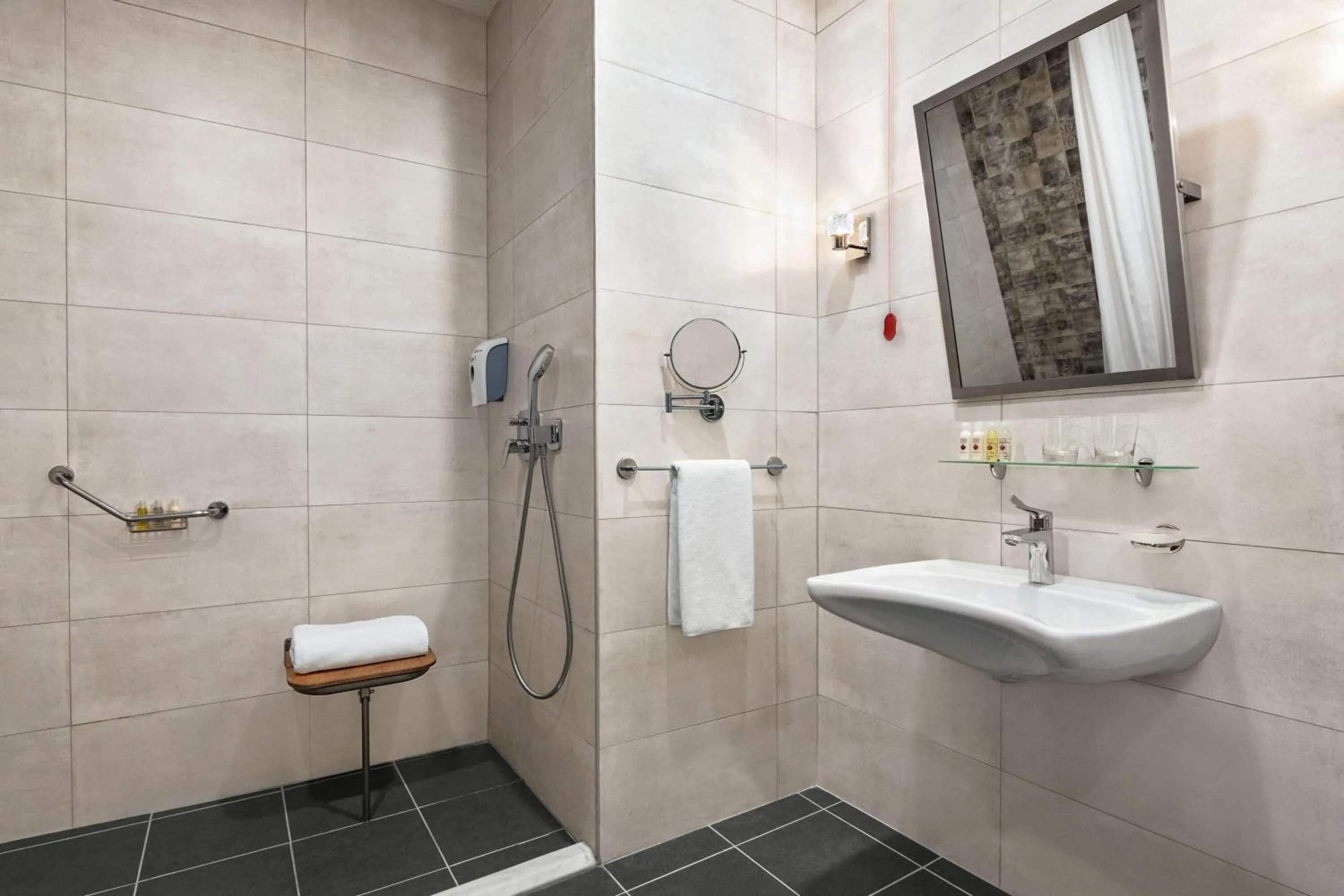 Bathroom in Tryp by Wyndham Istanbul Topkapi