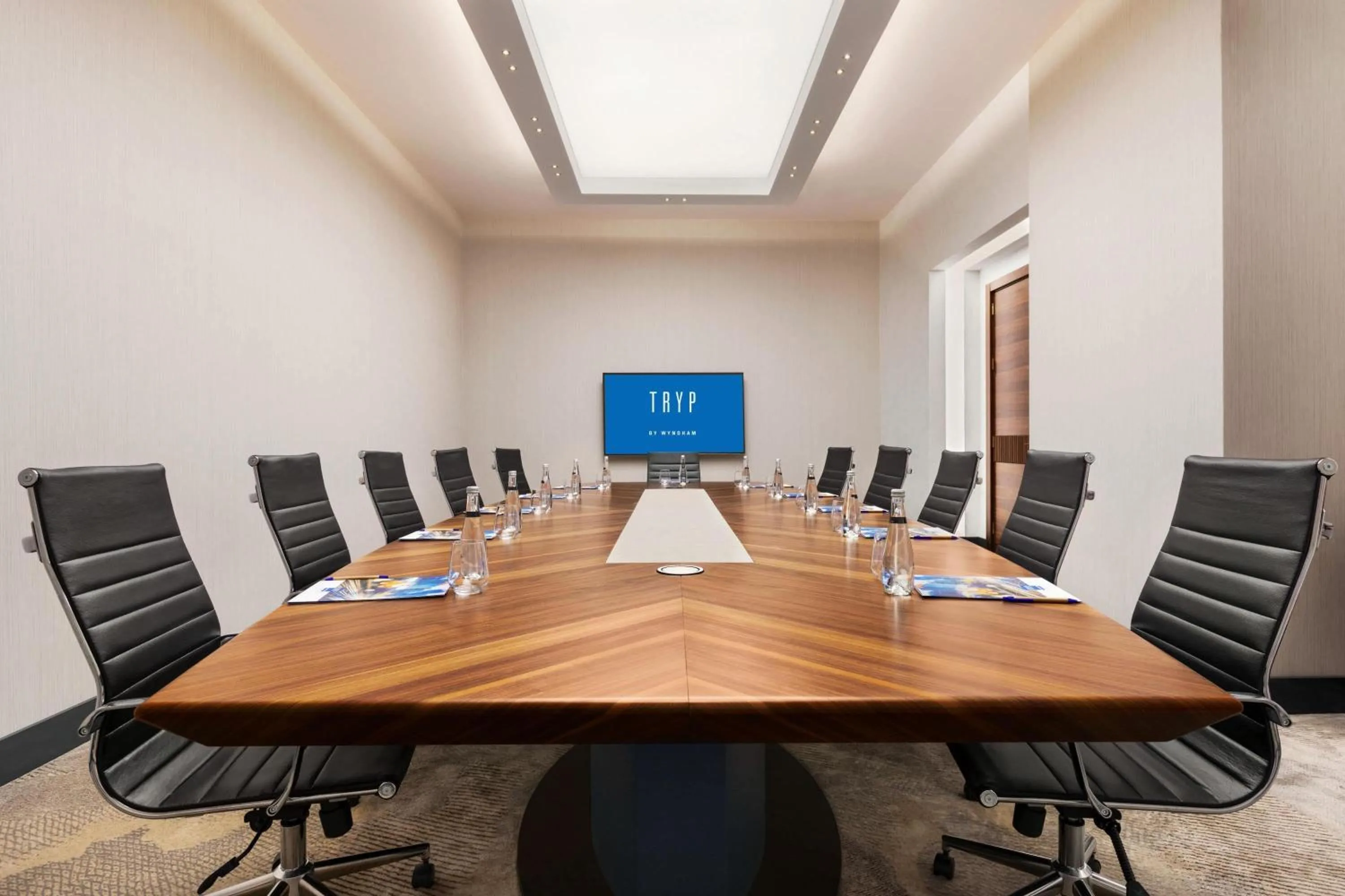 Meeting/conference room in Tryp by Wyndham Istanbul Topkapi