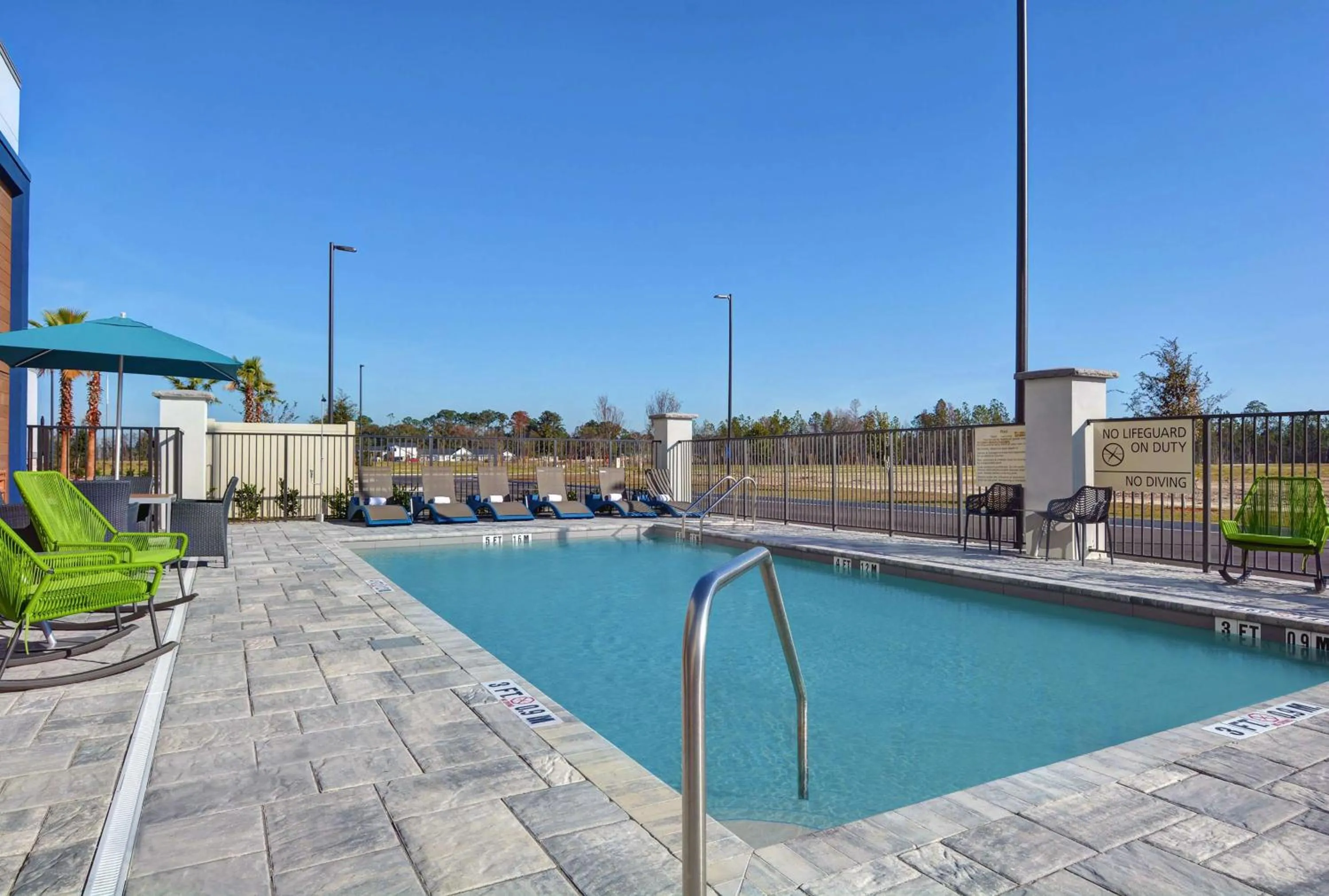 Pool view in Hampton Inn & Suites Middleburg, Fl