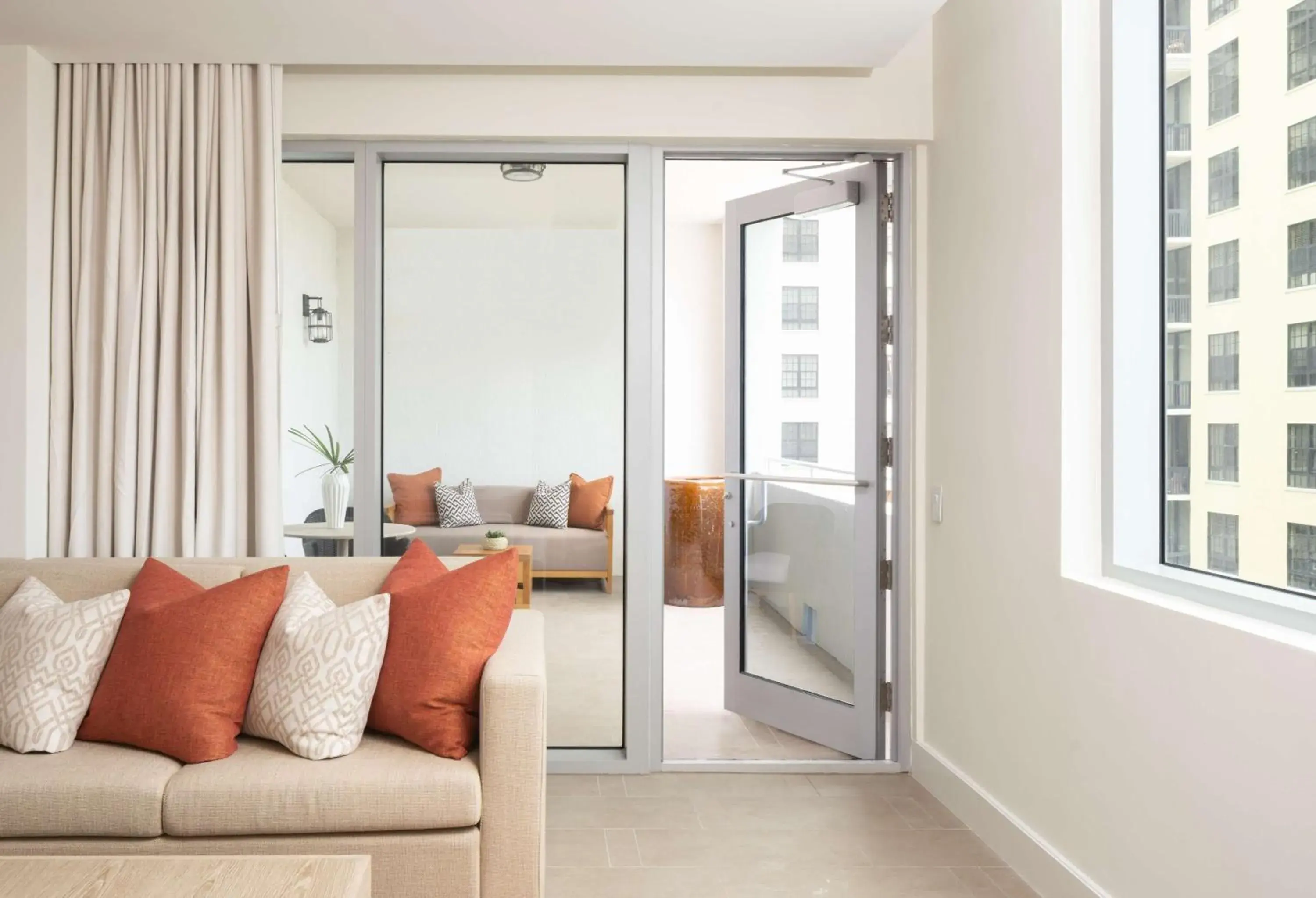 King Suite with Balcony in Canopy West Palm Beach - Downtown King Suite with Balcony in Canopy West Palm Beach - Downtown