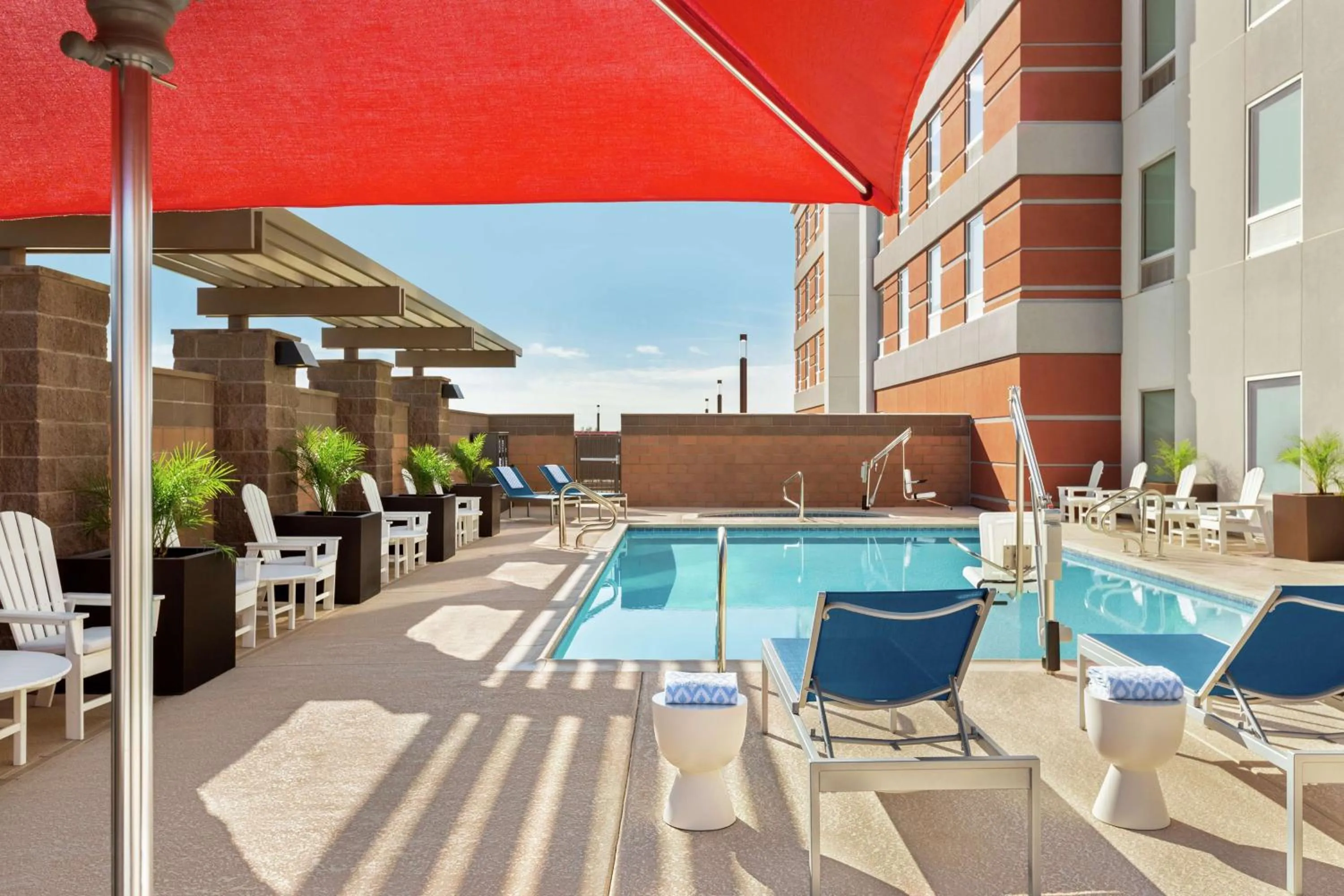 Property building in Home2 Suites By Hilton Scottsdale Salt River