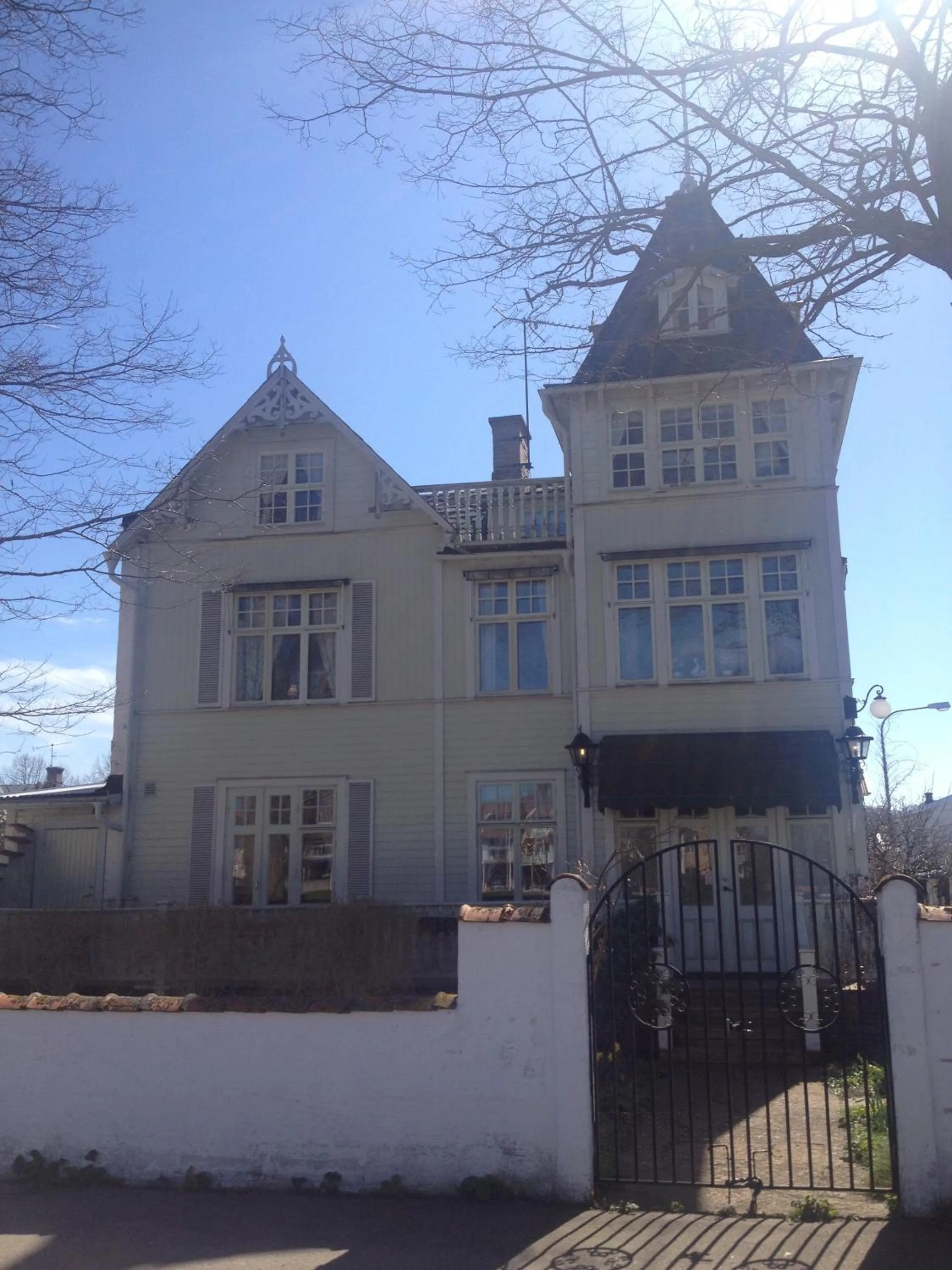 Facade/entrance in Villa Verdi