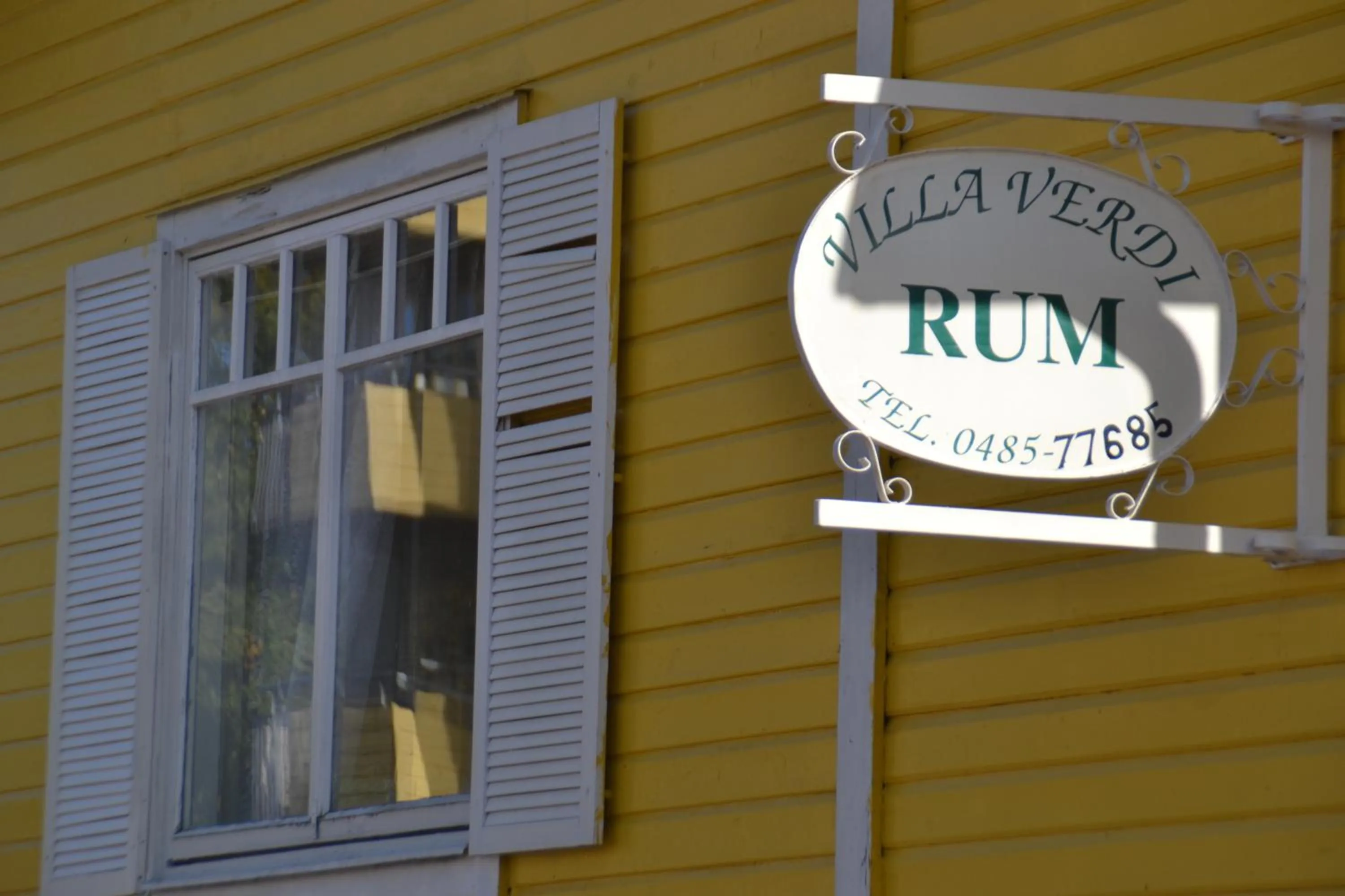 Facade/entrance in Villa Verdi