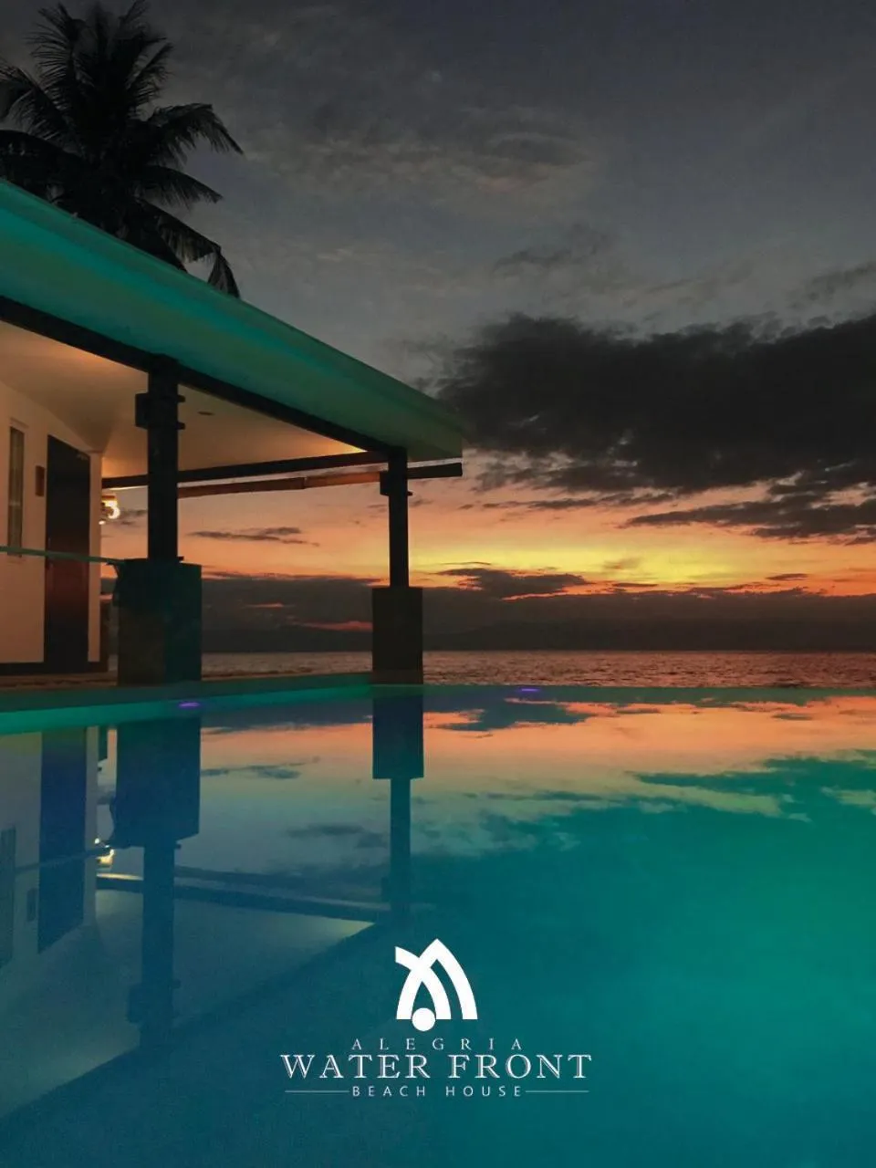 Swimming pool in Alegria Water Front Beach House