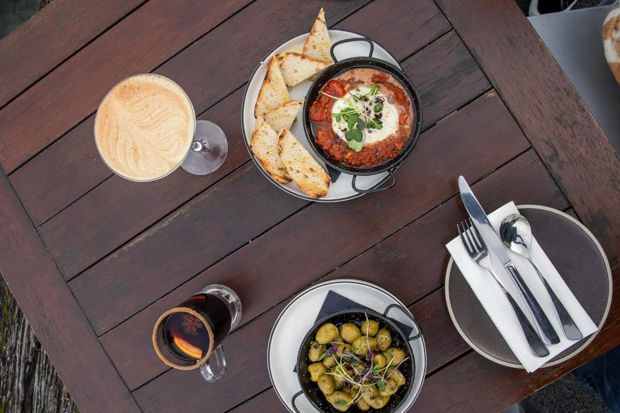 Restaurant/places to eat in Holiday Inn Express & Suites Queenstown by IHG