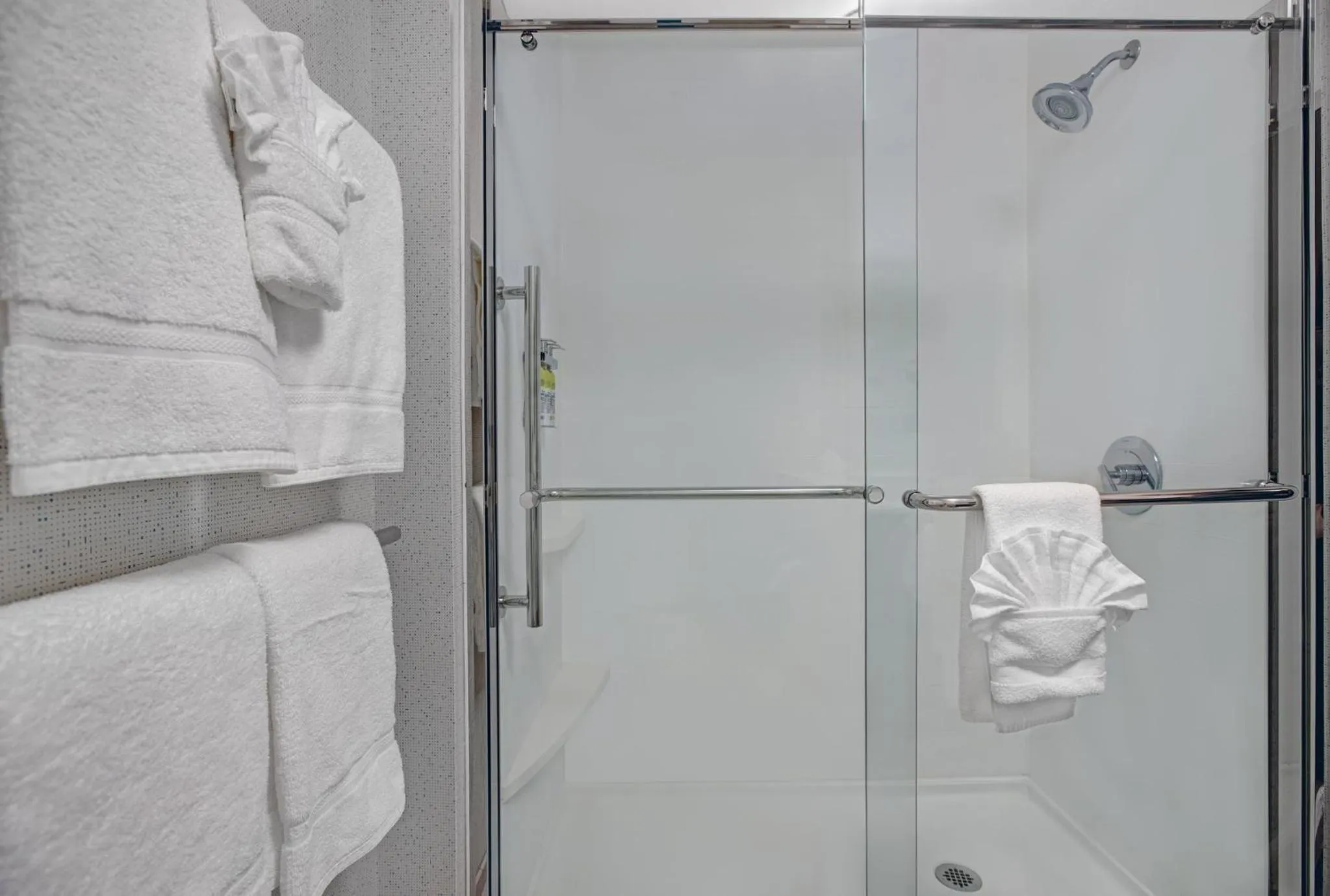 Bathroom in Holiday Inn Express & Suites - Milwaukee - Brookfield by IHG