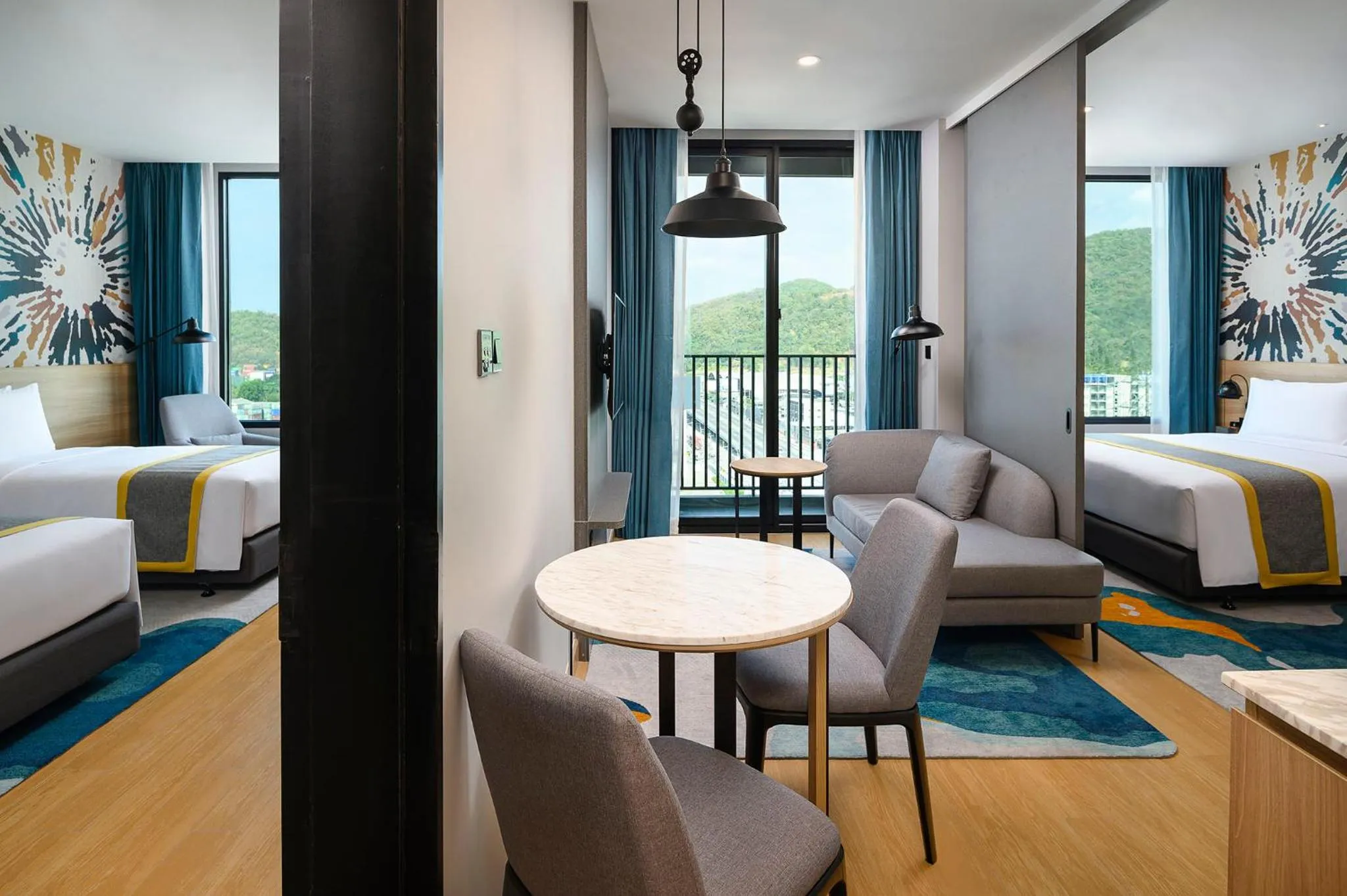 Seating area, Bed in Holiday Inn & Suites Siracha Laemchabang by IHG