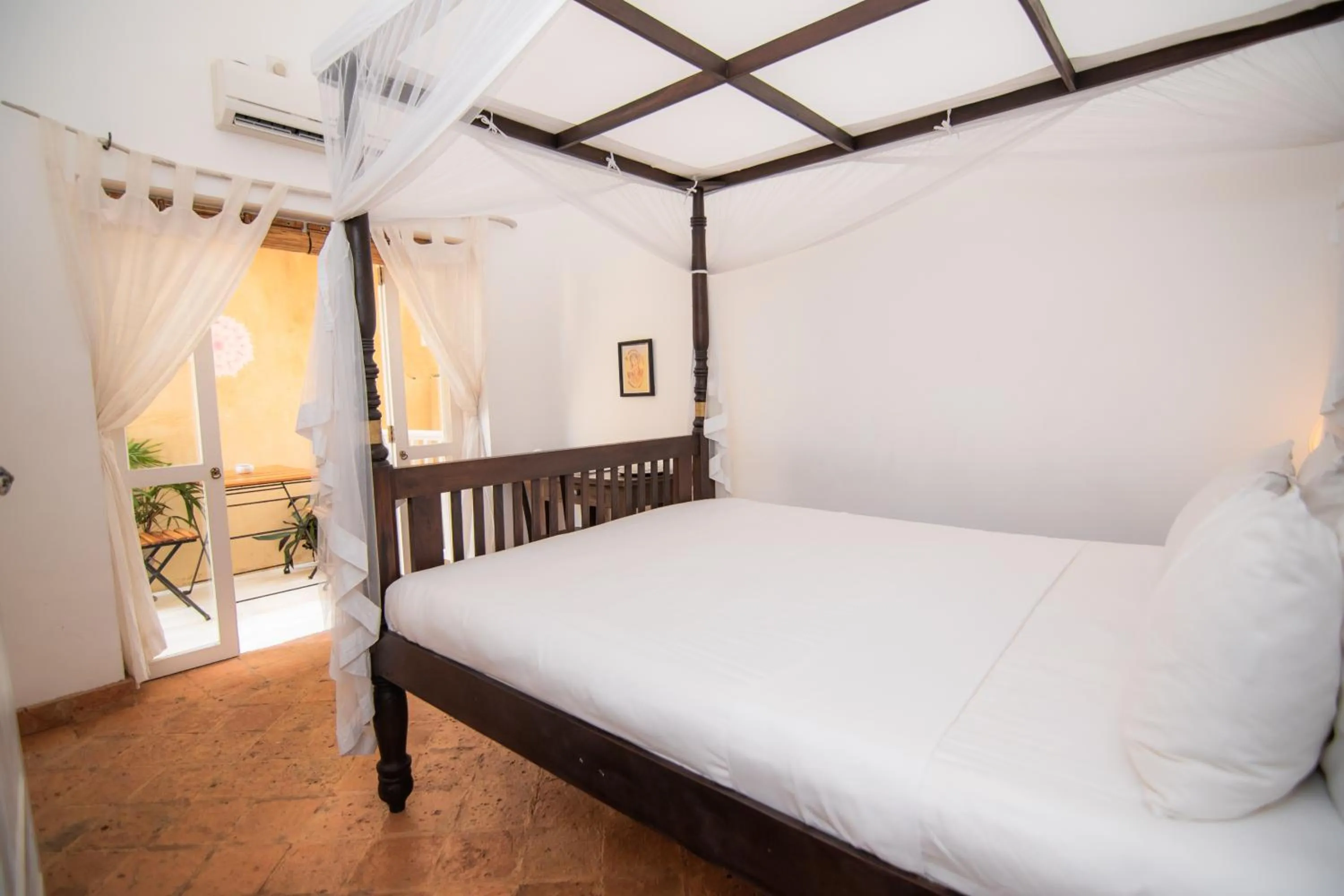 Bedroom, Bed in Mango House - Galle Fort