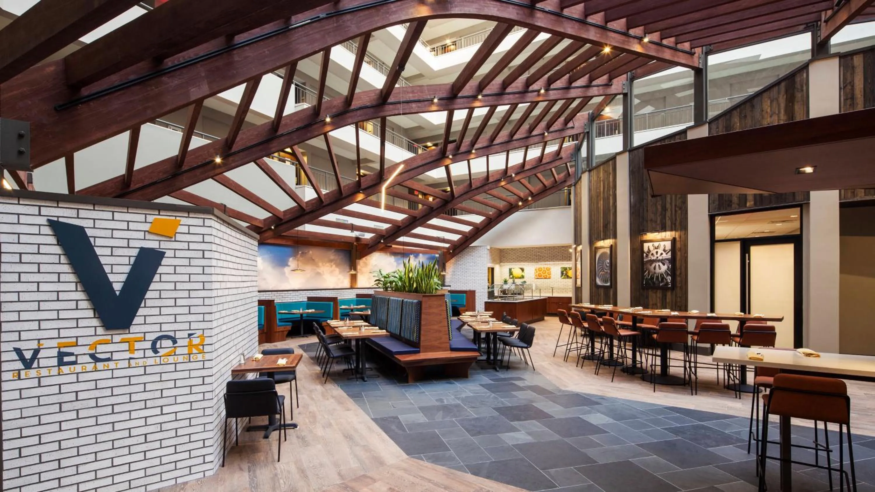 Restaurant/places to eat in Sheraton Suites Philadelphia Airport