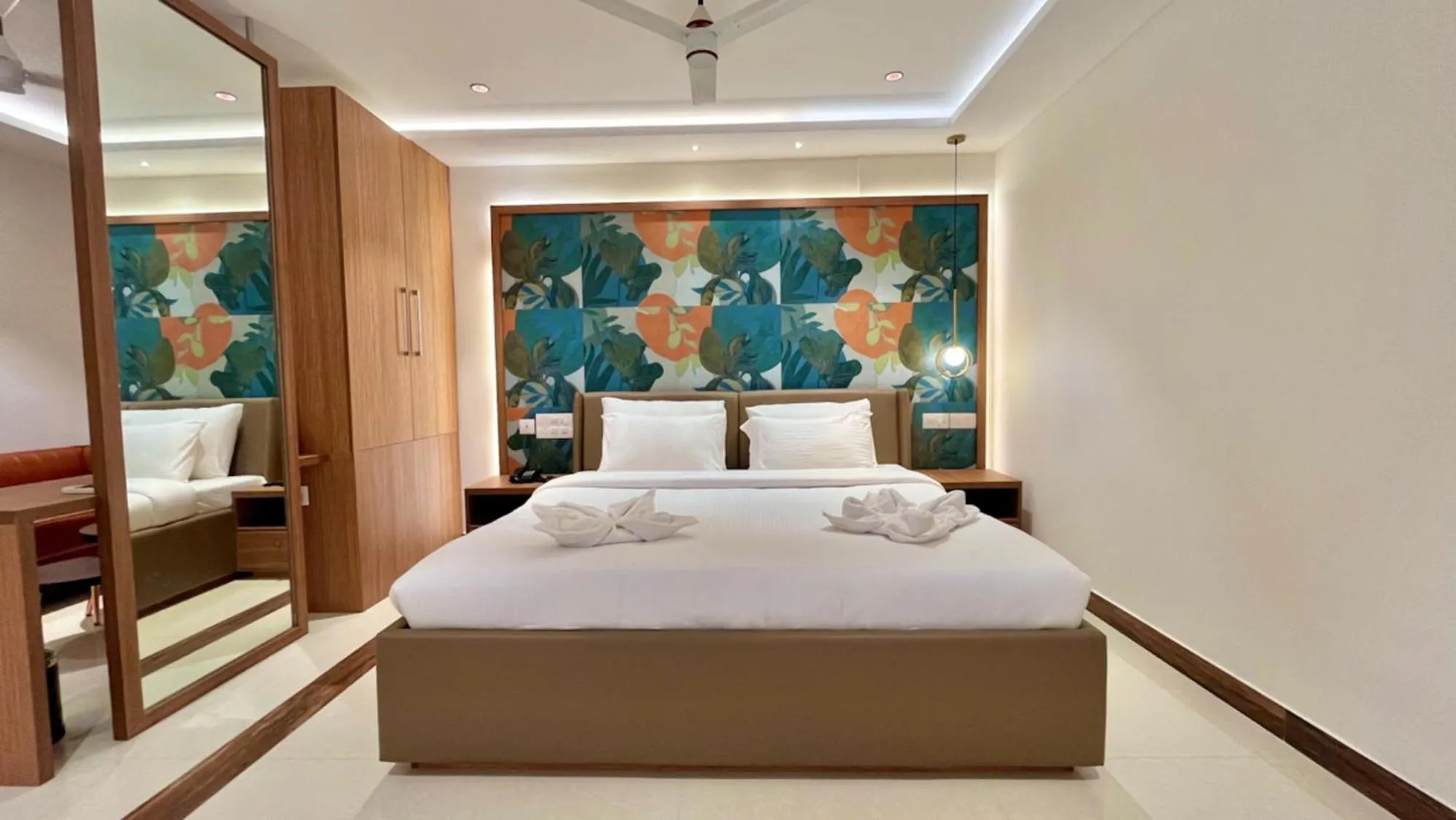 Bedroom, Bed in Hotel Pearl Palace