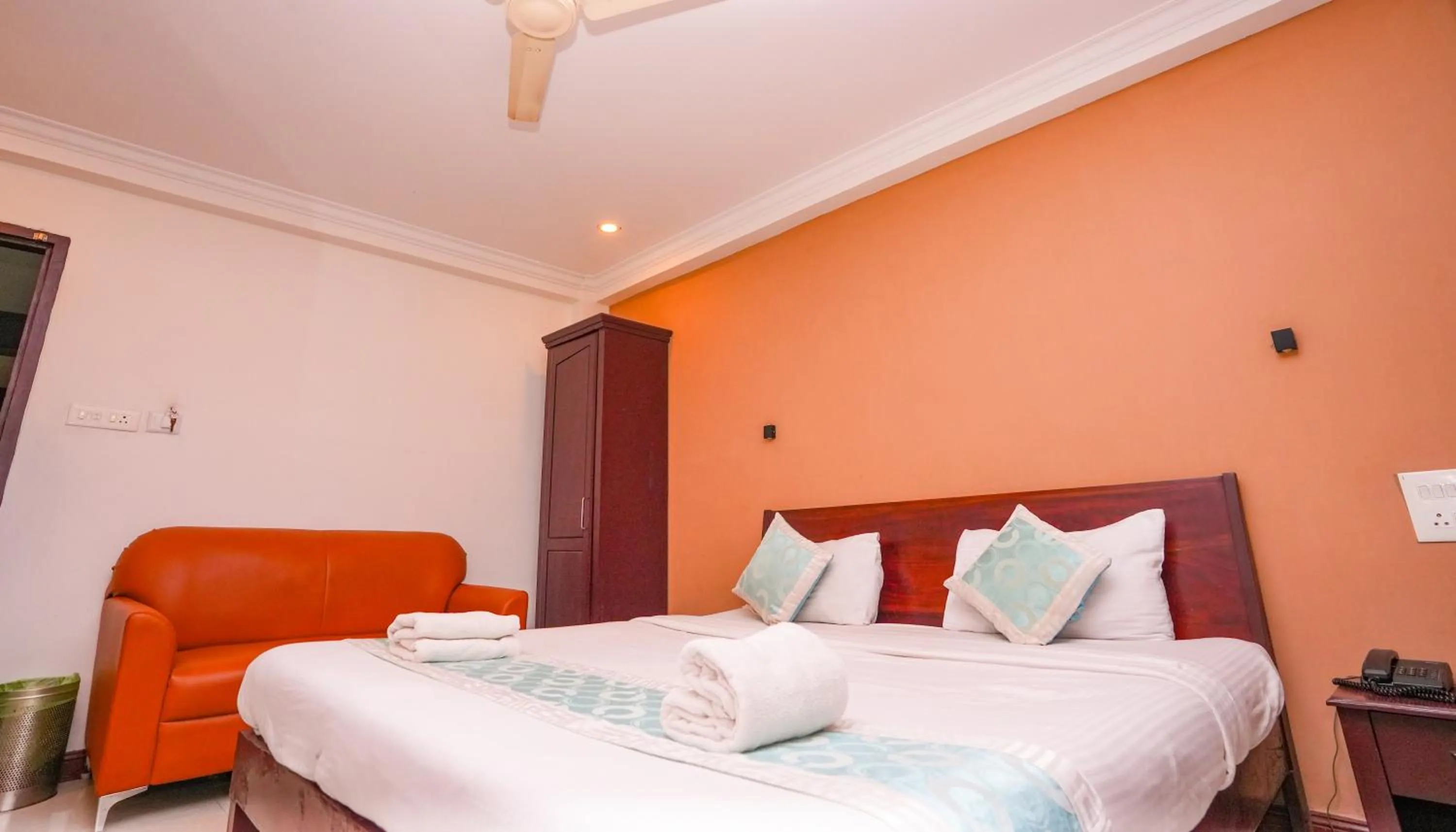 Bedroom, Bed in Hotel Pearl Palace