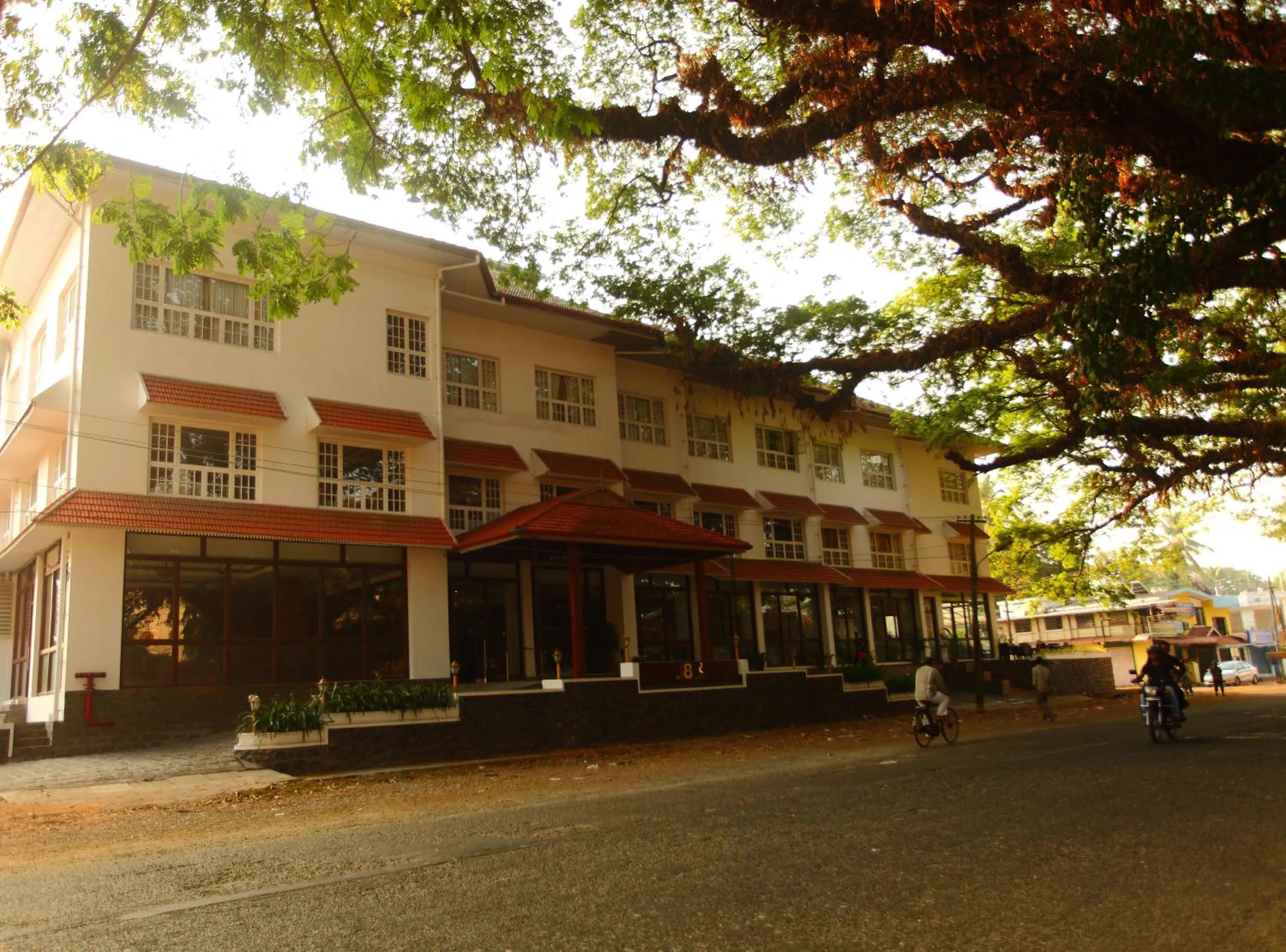 Facade/entrance in No. 18 Hotel