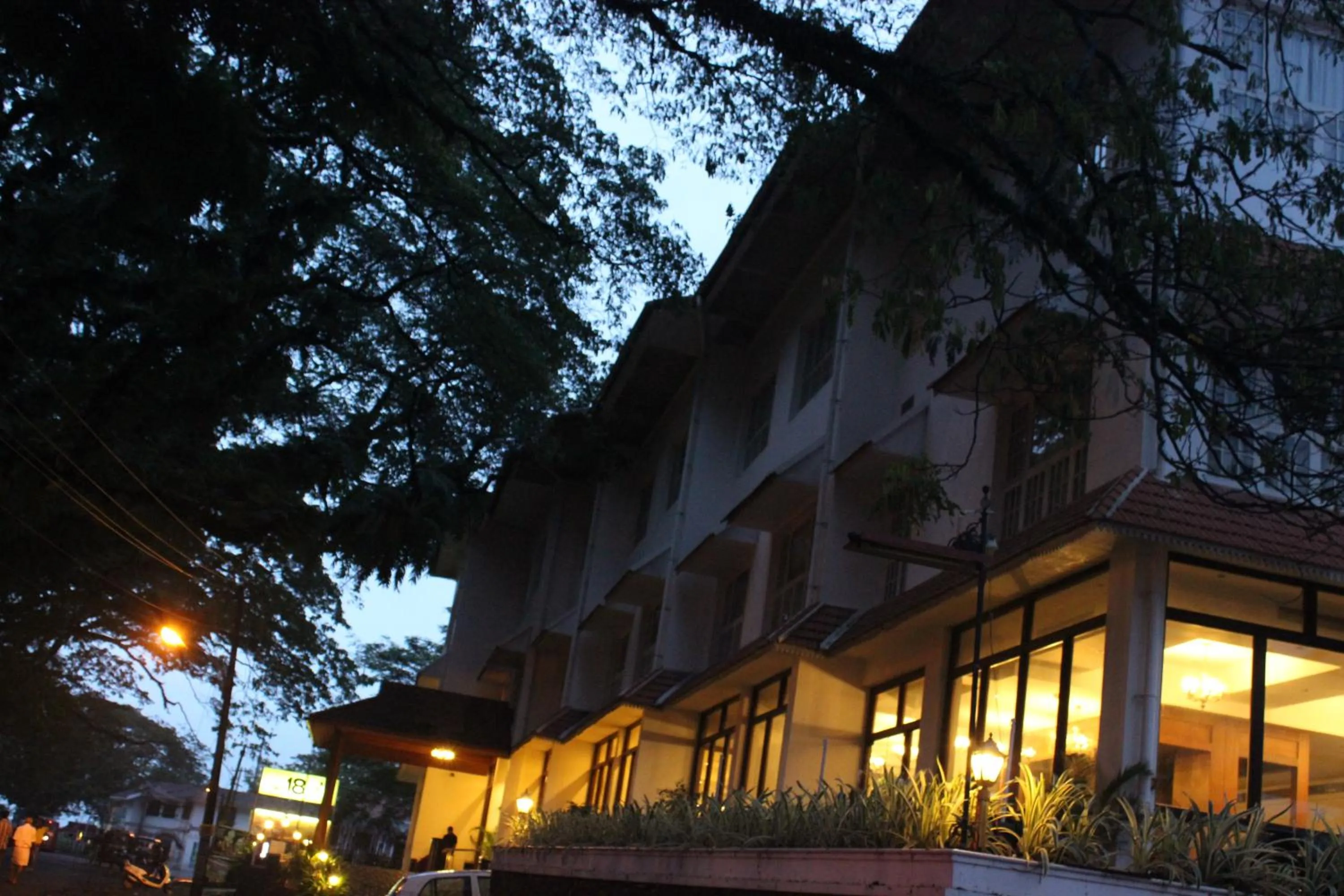 Facade/entrance in No. 18 Hotel