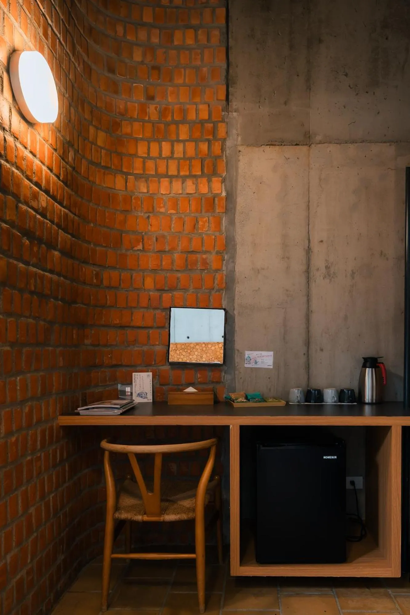 Photo of the whole room in The Light