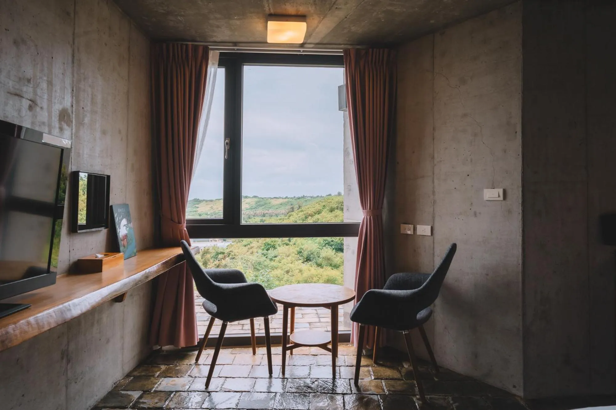 Natural landscape in The Light