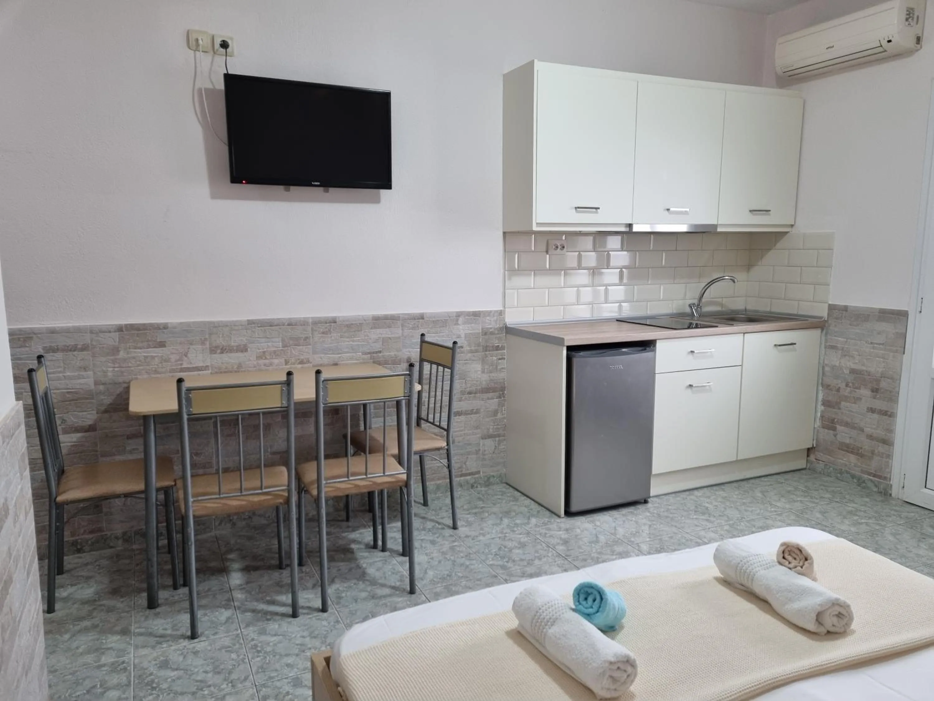 Kitchen or kitchenette in Anna Christina Apartments